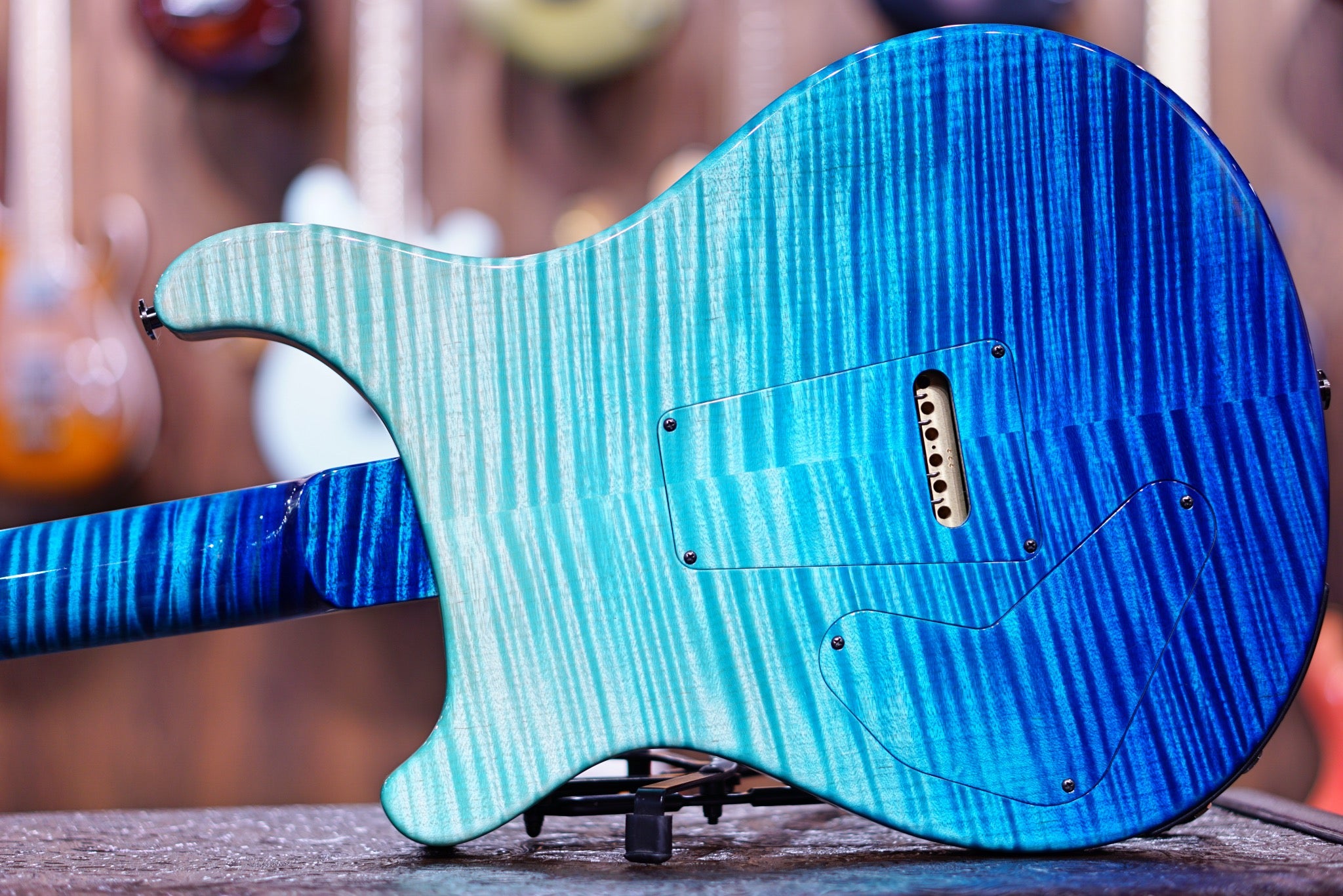 PRS Private stock Modern Eagle V PS#9248 Custom blue fade - HIENDGUITAR prs GUITAR