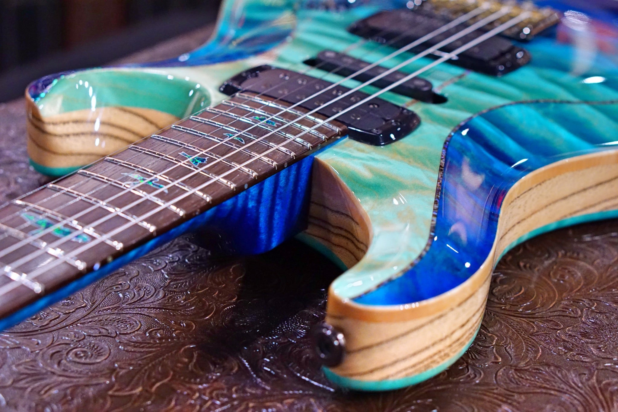 PRS Private stock Modern Eagle V PS#9248 Custom blue fade - HIENDGUITAR prs GUITAR