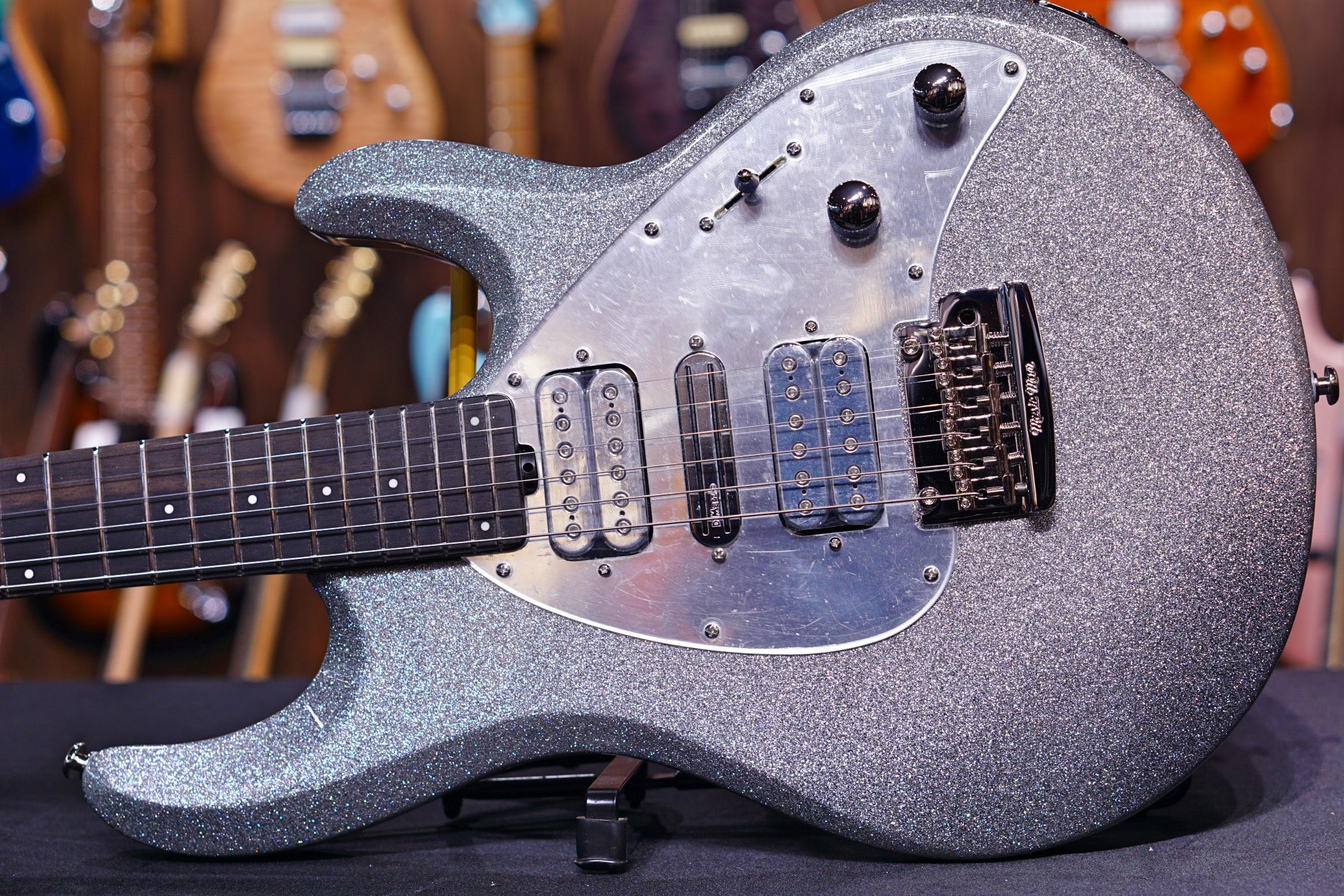 Ernie Ball Music Man BFR Silhouette HSH Trem - Silver Flake Sparkle G98944 - HIENDGUITAR Musicman GUITAR