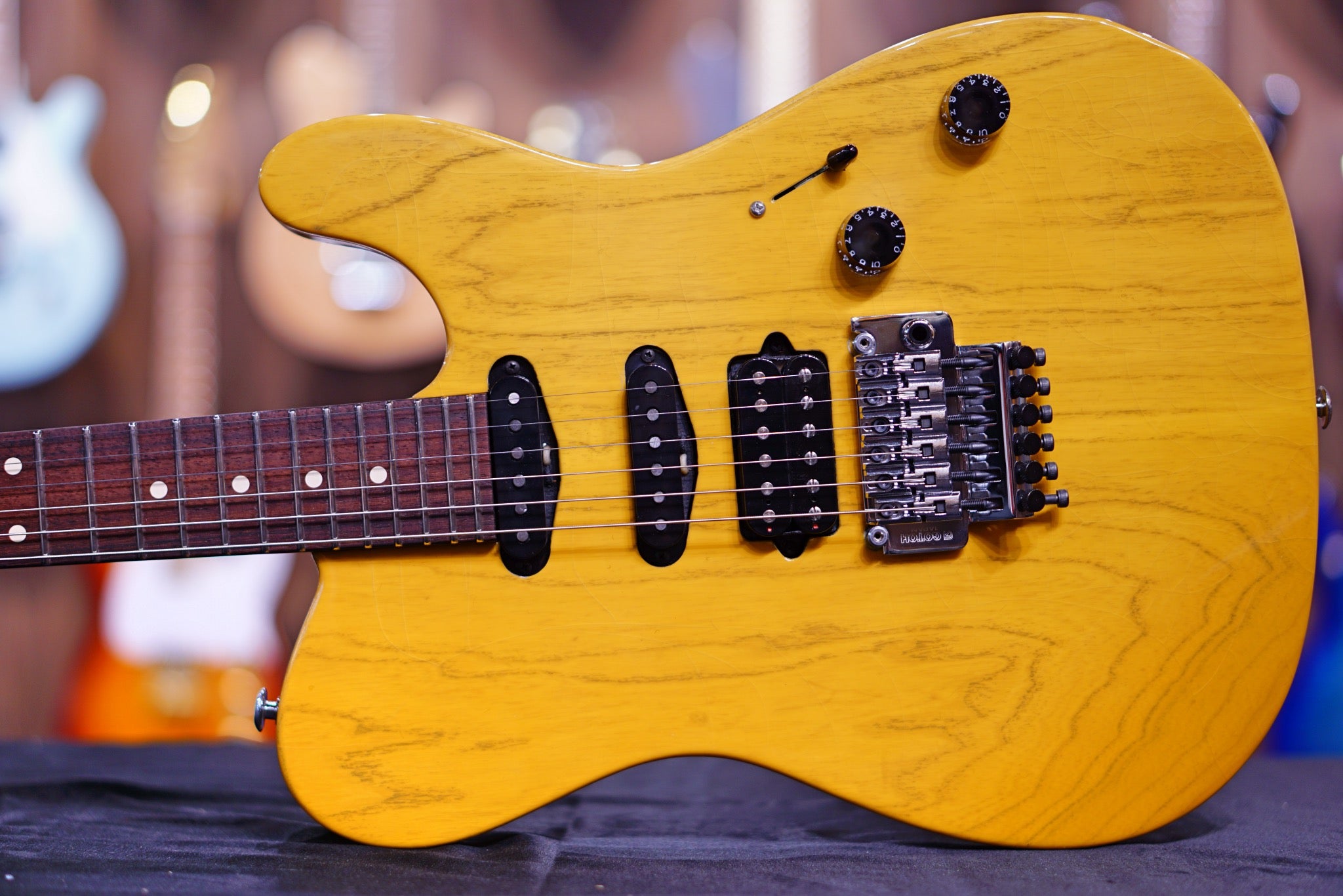 Suhr Custom modern T antique trans butterscotch 61653 - HIENDGUITAR SUHR GUITAR