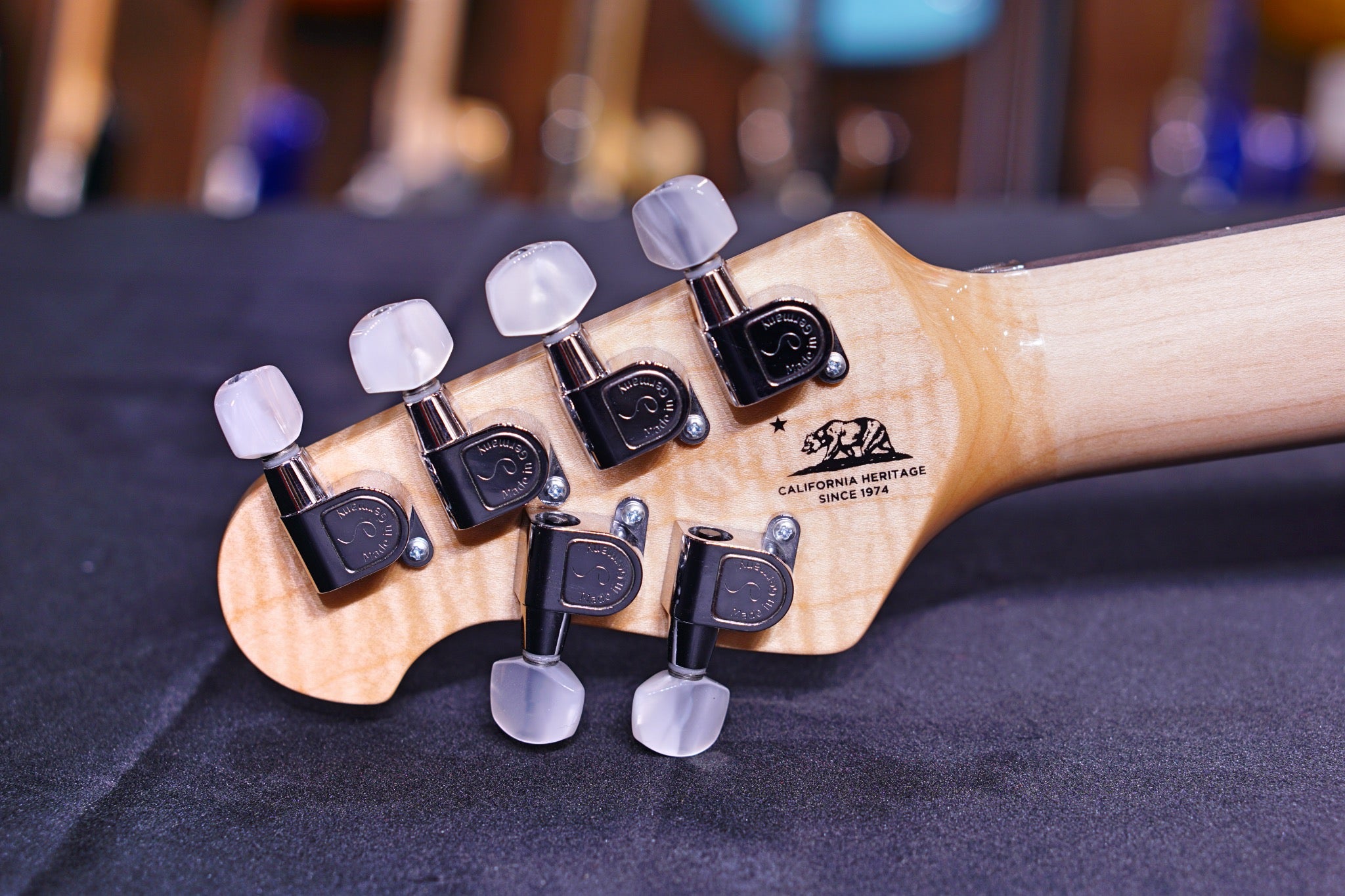 Musicman Axis Balboa Blue Flame - rosewood Matching Headstock G97716 - HIENDGUITAR Musicman GUITAR