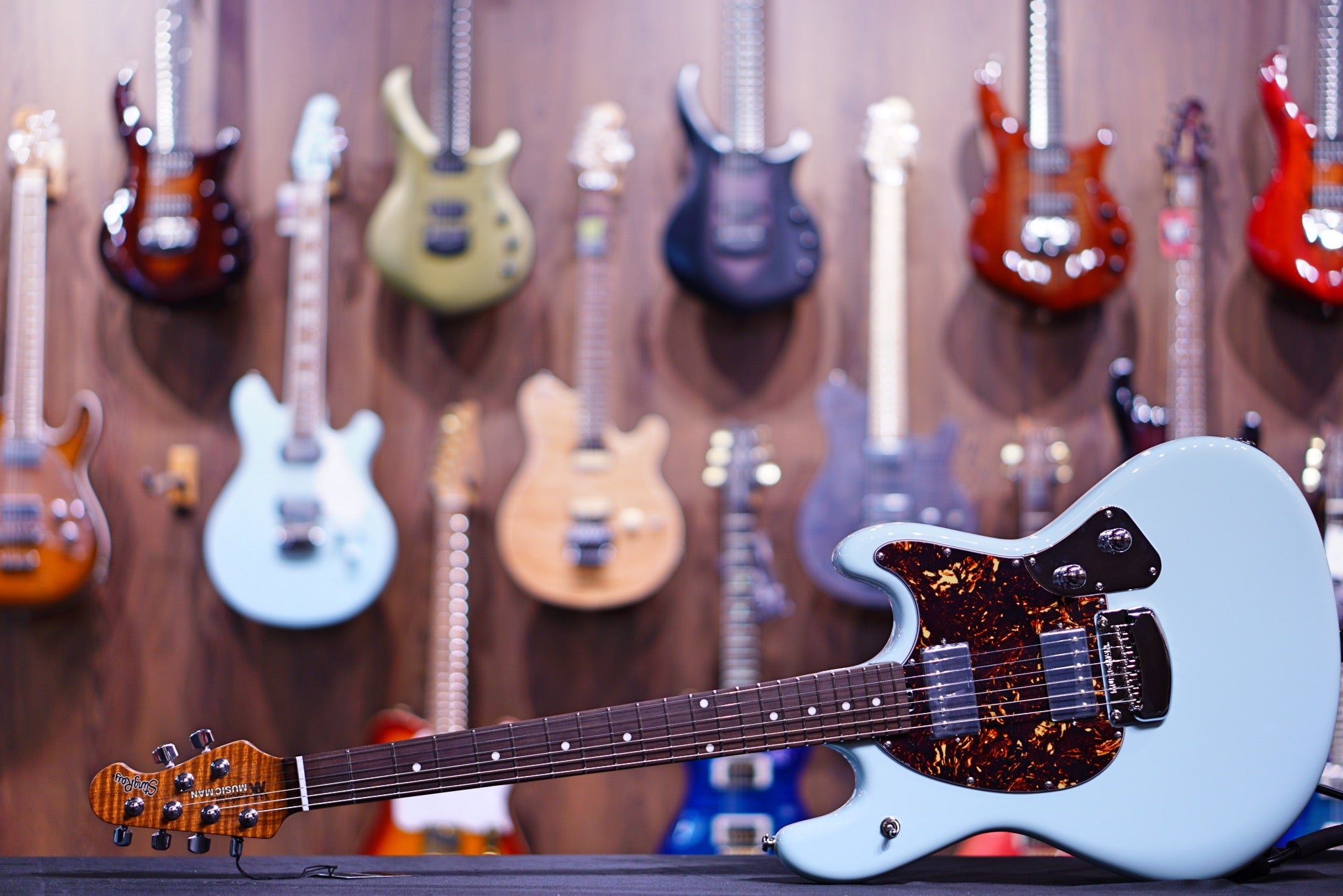 Ernie Ball Music Man StingRay RS Electric Guitar - Powder Blue H00587 - HIENDGUITAR Musicman GUITAR