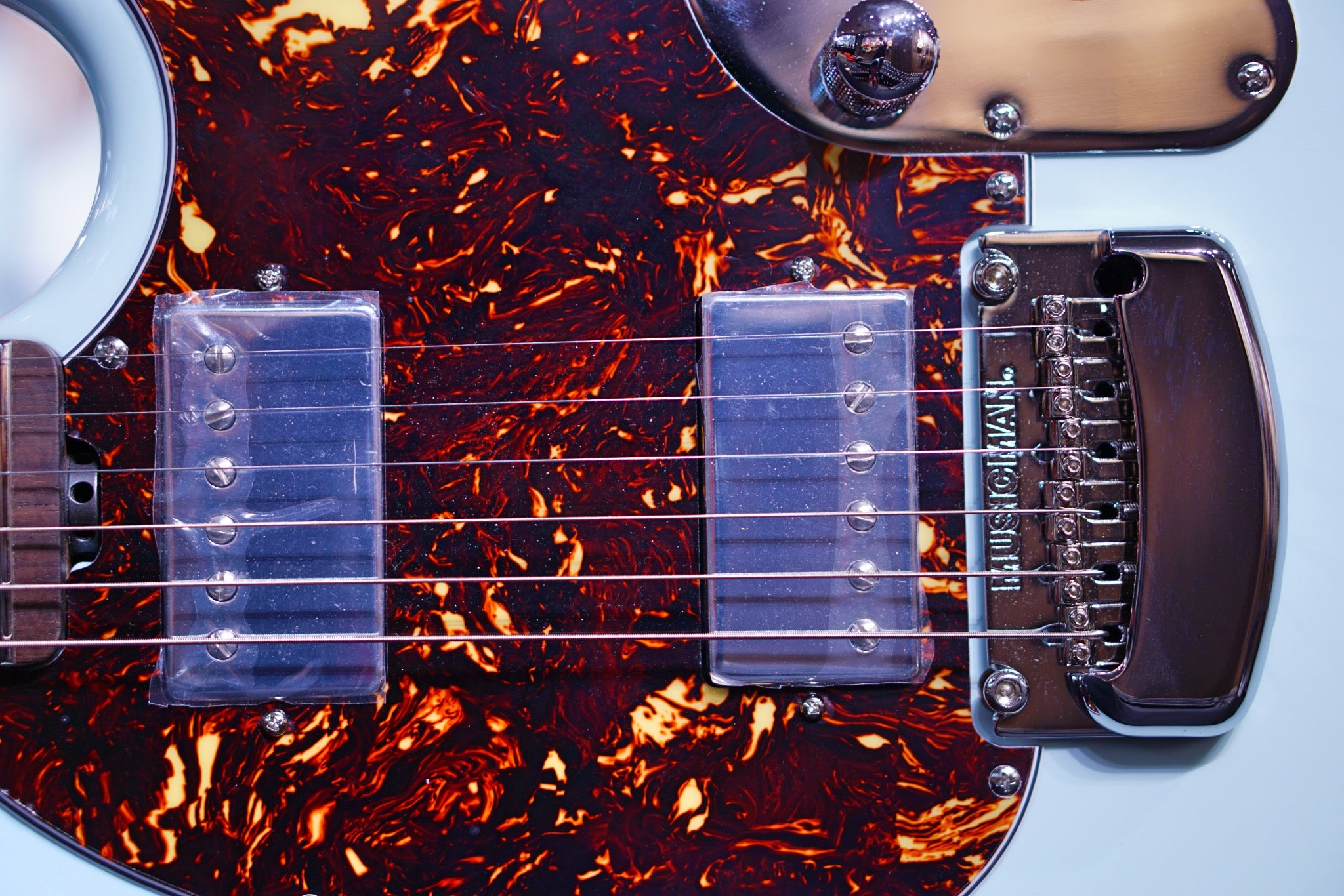 Ernie Ball Music Man StingRay RS Electric Guitar - Powder Blue H00587 - HIENDGUITAR Musicman GUITAR