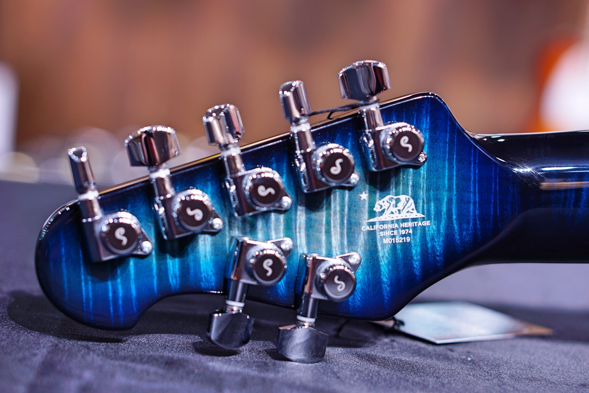 Ernie Ball Music Man John Petrucci Majesty 7 Hydrospace m015219 - HIENDGUITAR Musicman GUITAR