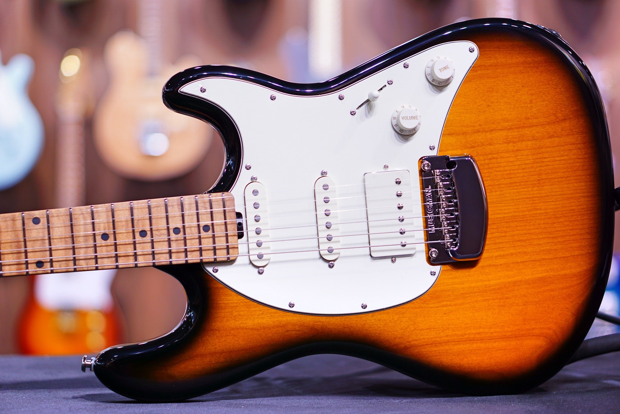 Ernie Ball Music Man Cutlass RS HSS - Vintage Tobacco H01689 - HIENDGUITAR Musicman GUITAR