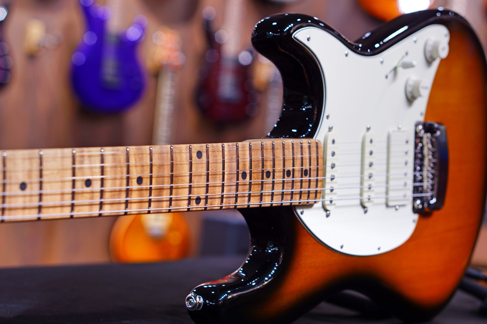 Ernie Ball Music Man Cutlass RS HSS - Vintage Tobacco H01689 - HIENDGUITAR Musicman GUITAR