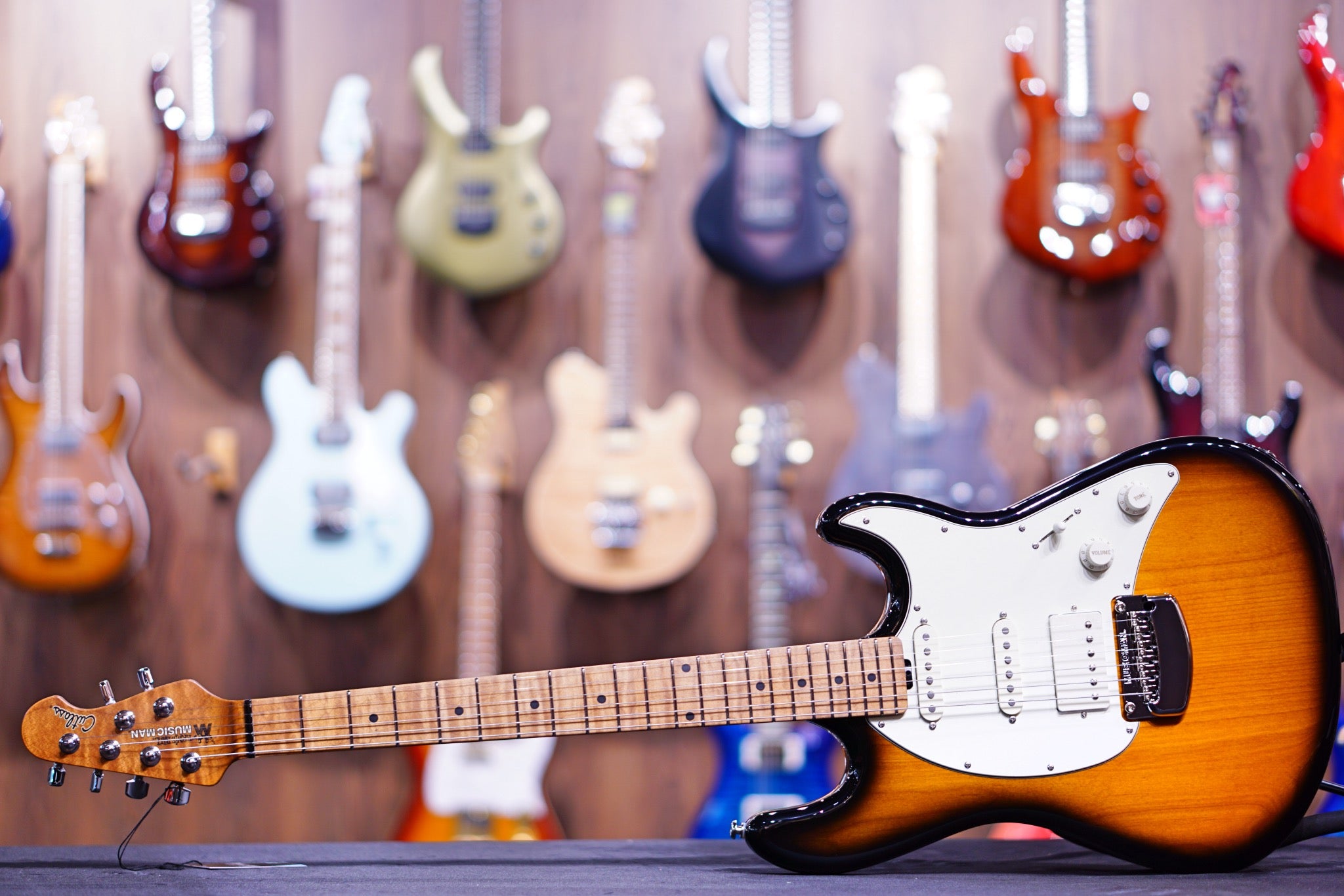 Ernie Ball Music Man Cutlass RS HSS - Vintage Tobacco H01689 - HIENDGUITAR Musicman GUITAR