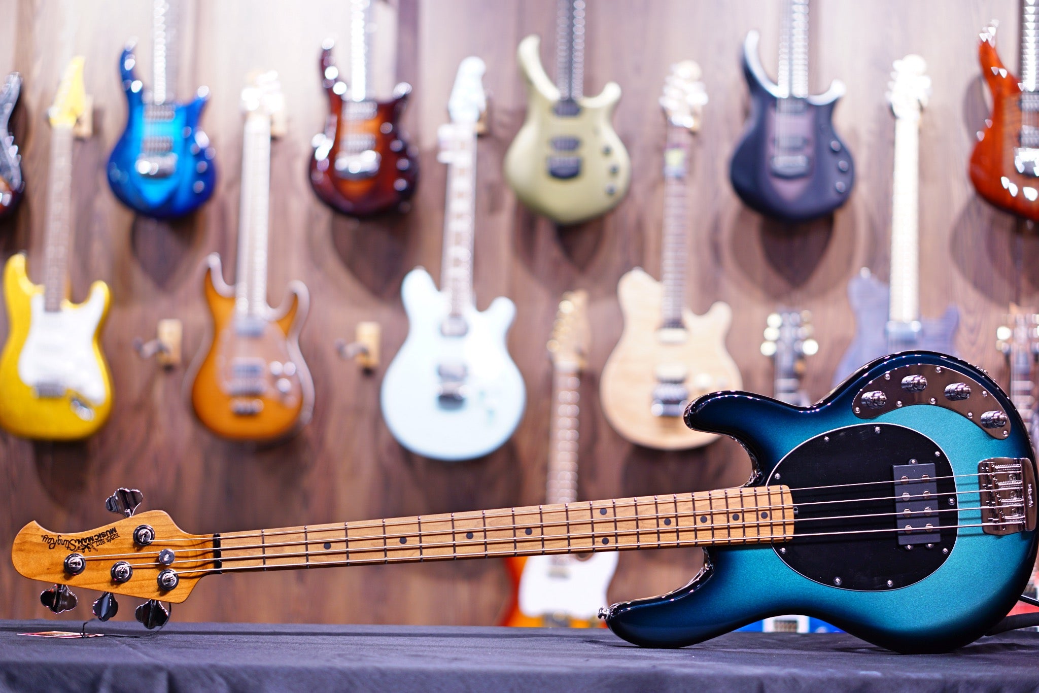 Ernie Ball Music Man StingRay Special 4 H Bass Guitar - Frost Green Pearl with Maple Fingerboard F94569 - HIENDGUITAR Musicman bass