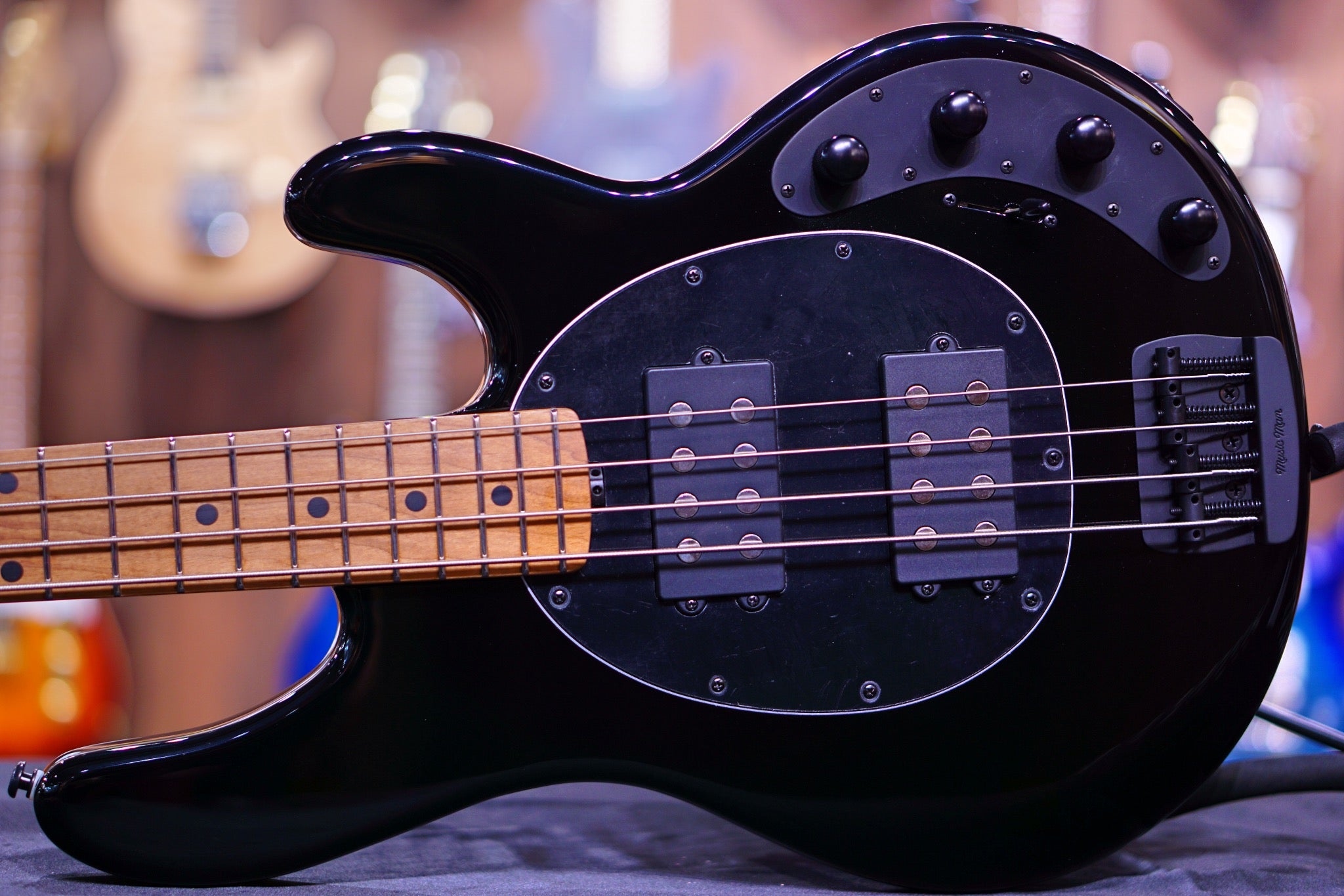 Ernie Ball Music Man StingRay Special 4 Bass Guitar - Black with Maple Fingerboard f98004 - HIENDGUITAR Musicman bass