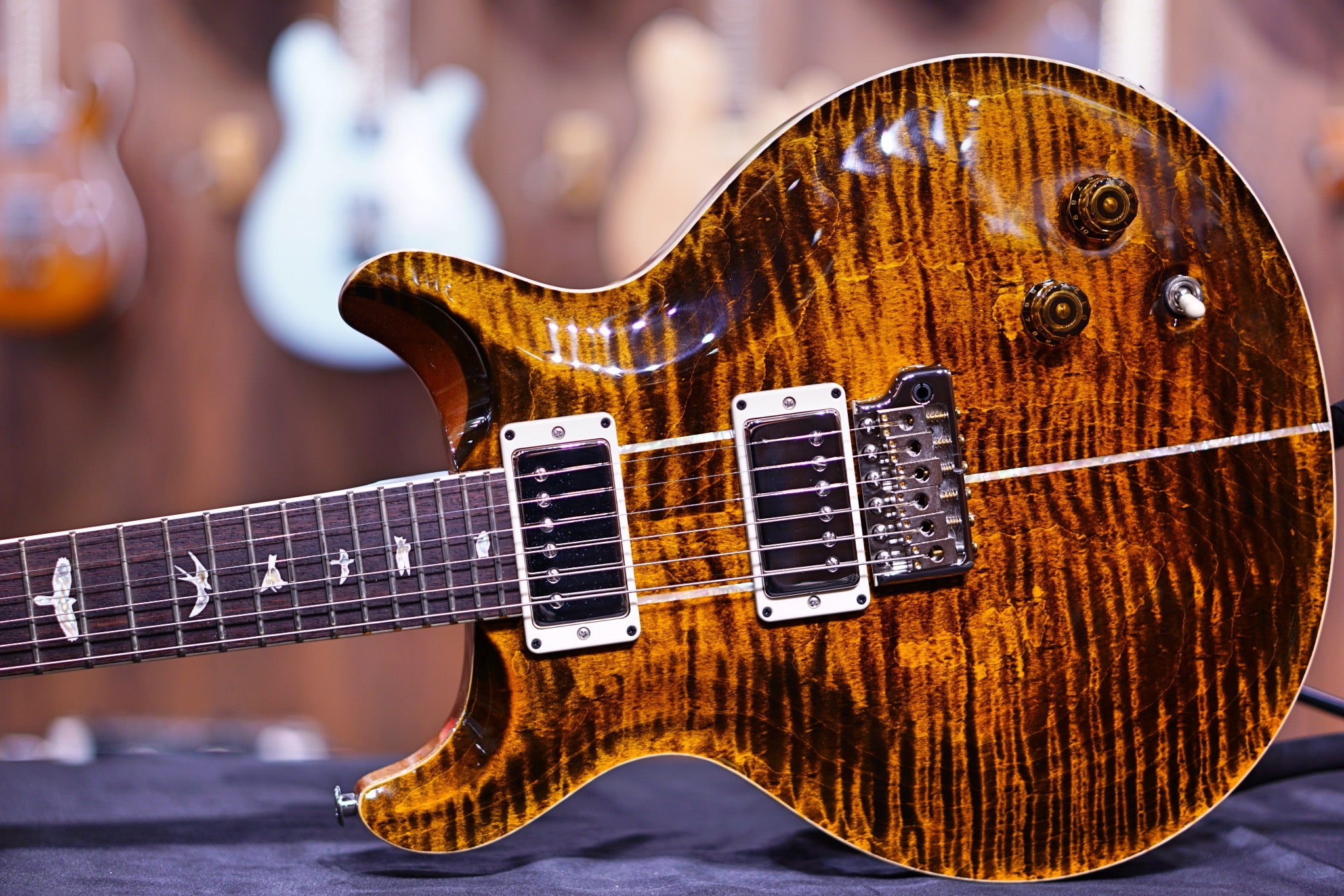 PRS Carlos Santana santana yellow tiger 10top 0331941 - HIENDGUITAR PRS GUITAR