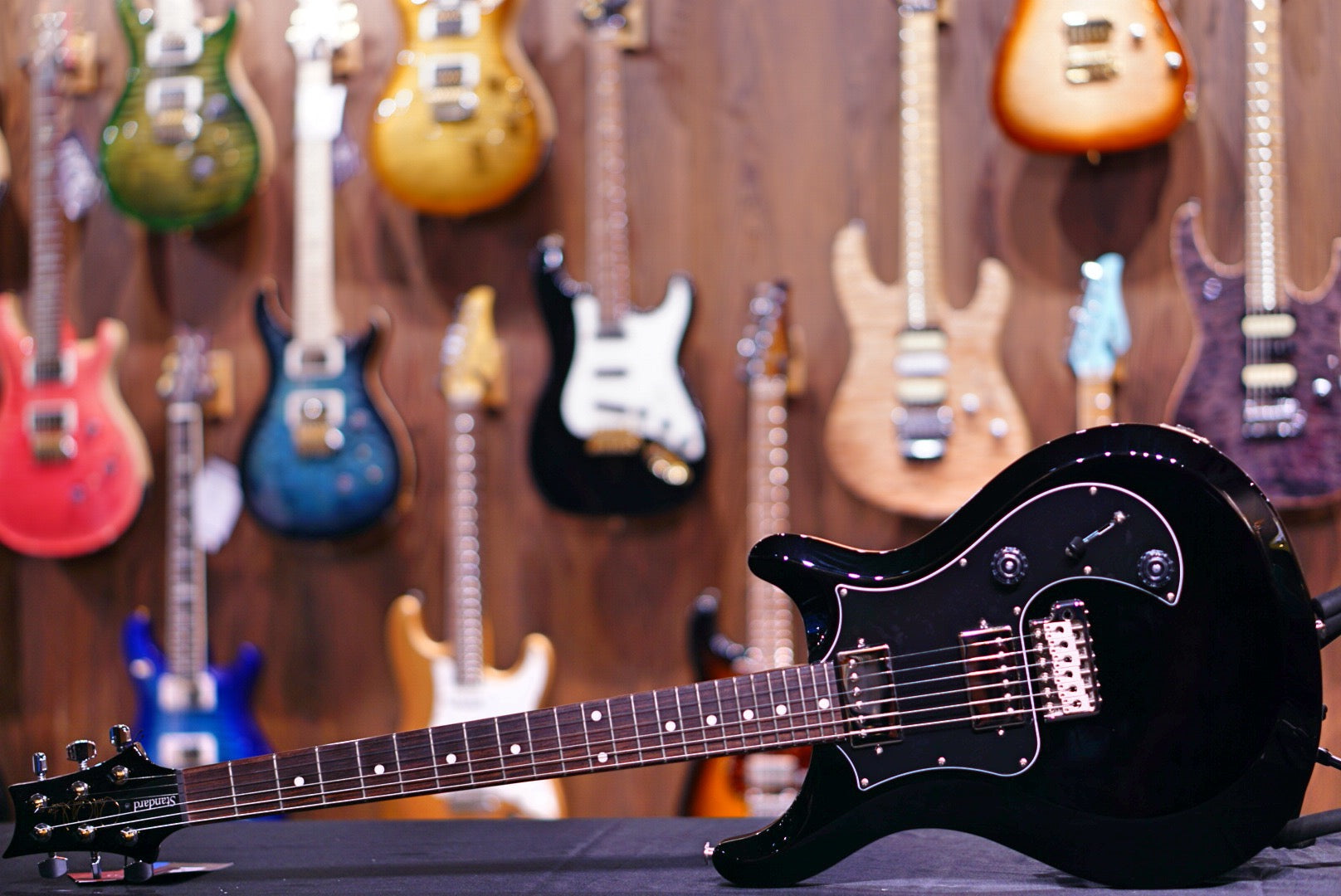 PRS S2 Standard 24 - Black S2044723 - HIENDGUITAR PRS GUITAR