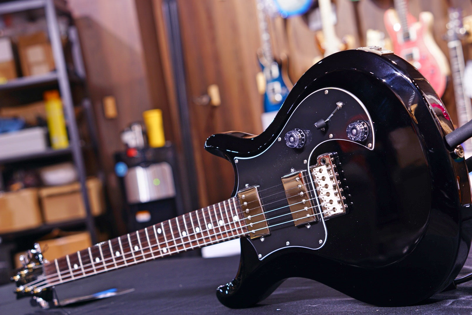 PRS S2 Standard 24 - Black S2044723 - HIENDGUITAR PRS GUITAR