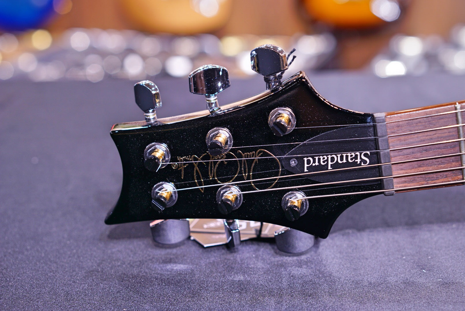 PRS S2 Standard 24 - Black S2044723 - HIENDGUITAR PRS GUITAR