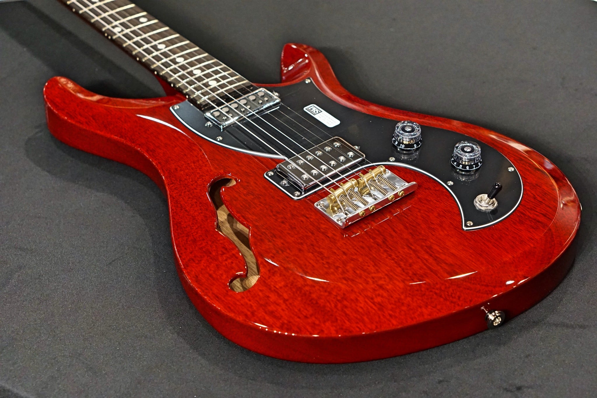 PRS S2 Vela Semi-Hollow - Vintage Cherry S2046017 - HIENDGUITAR PRS GUITAR