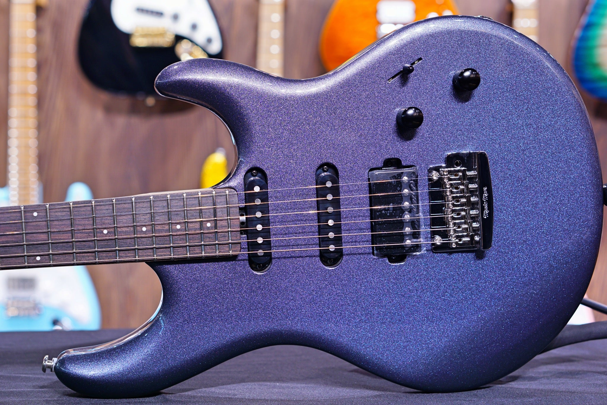 Ernie Ball Music Man Luke III HSS - Bodhi Blue G96652 - HIENDGUITAR Musicman GUITAR