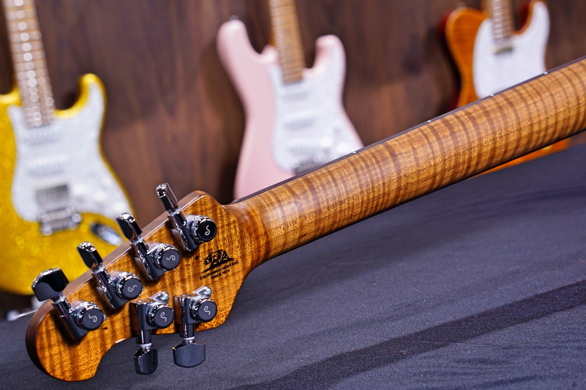 Ernie Ball Music Man Luke III HSS - Bodhi Blue G96652 - HIENDGUITAR Musicman GUITAR