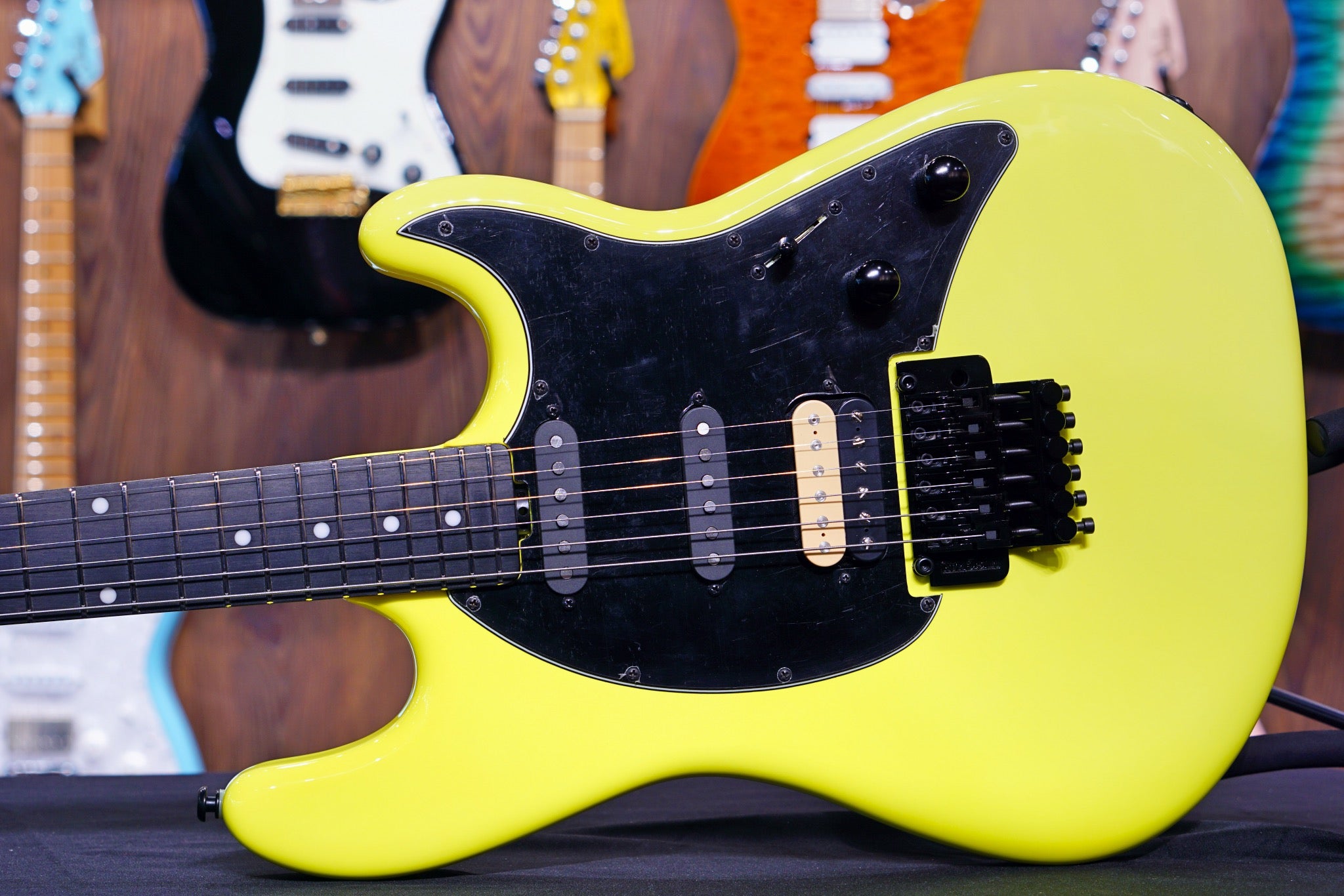 Ernie Ball Music Man BFR Cutlass HSS - Lemon G91802 - HIENDGUITAR Musicman GUITAR