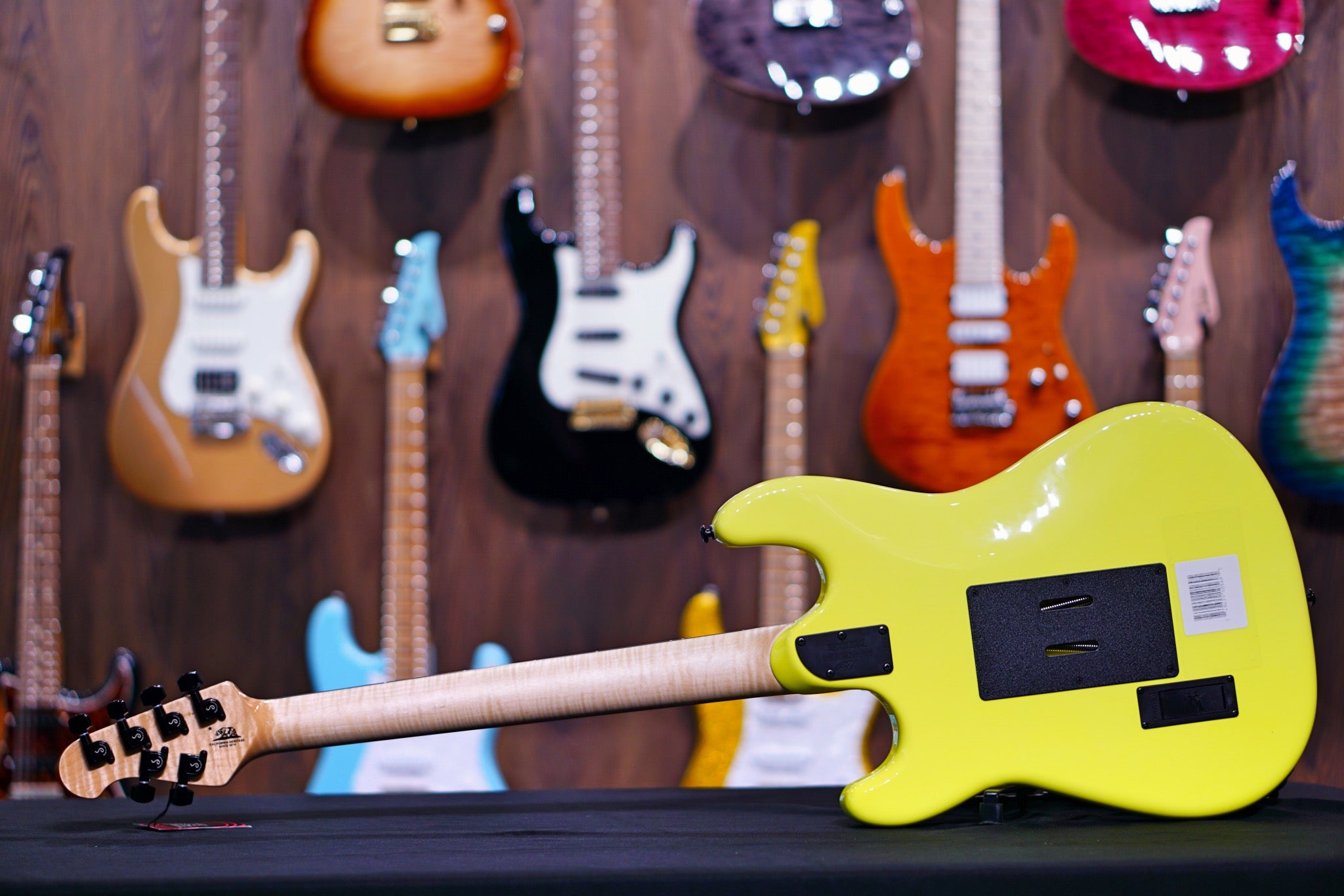 Ernie Ball Music Man BFR Cutlass HSS - Lemon G91802 - HIENDGUITAR Musicman GUITAR