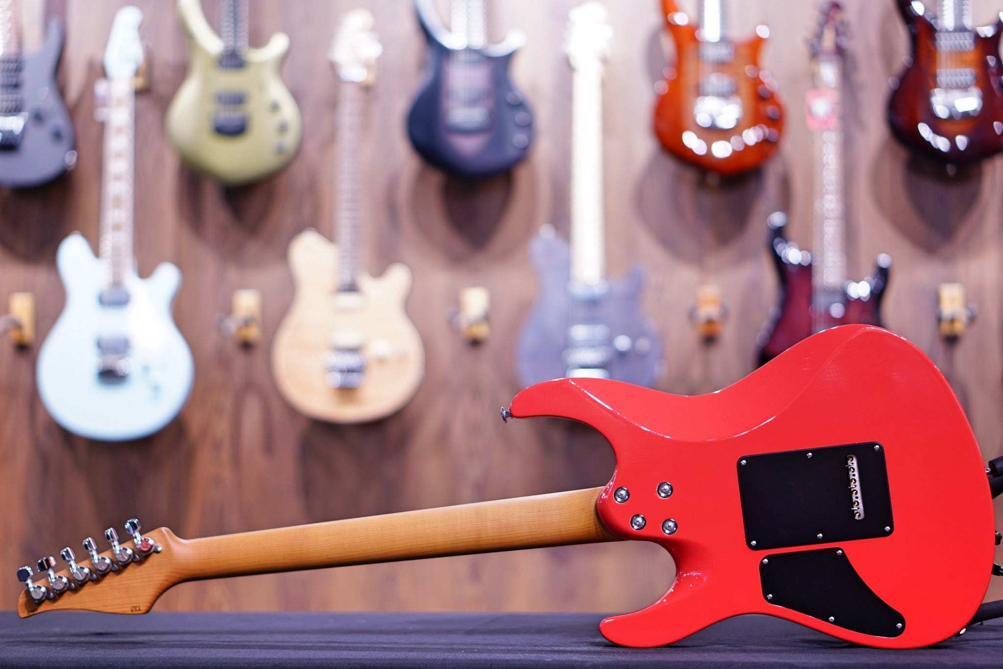 Suhr Modern antique fiesta red Hiend spec 67459 - HIENDGUITAR SUHR GUITAR