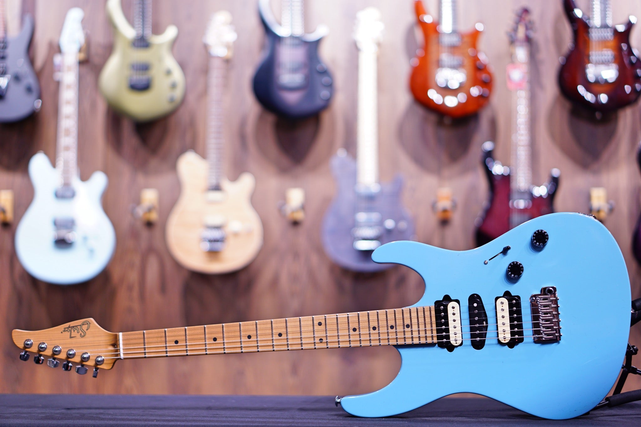 Suhr Modern antique daphnae blue Hiend spec 67457 - HIENDGUITAR SUHR GUITAR