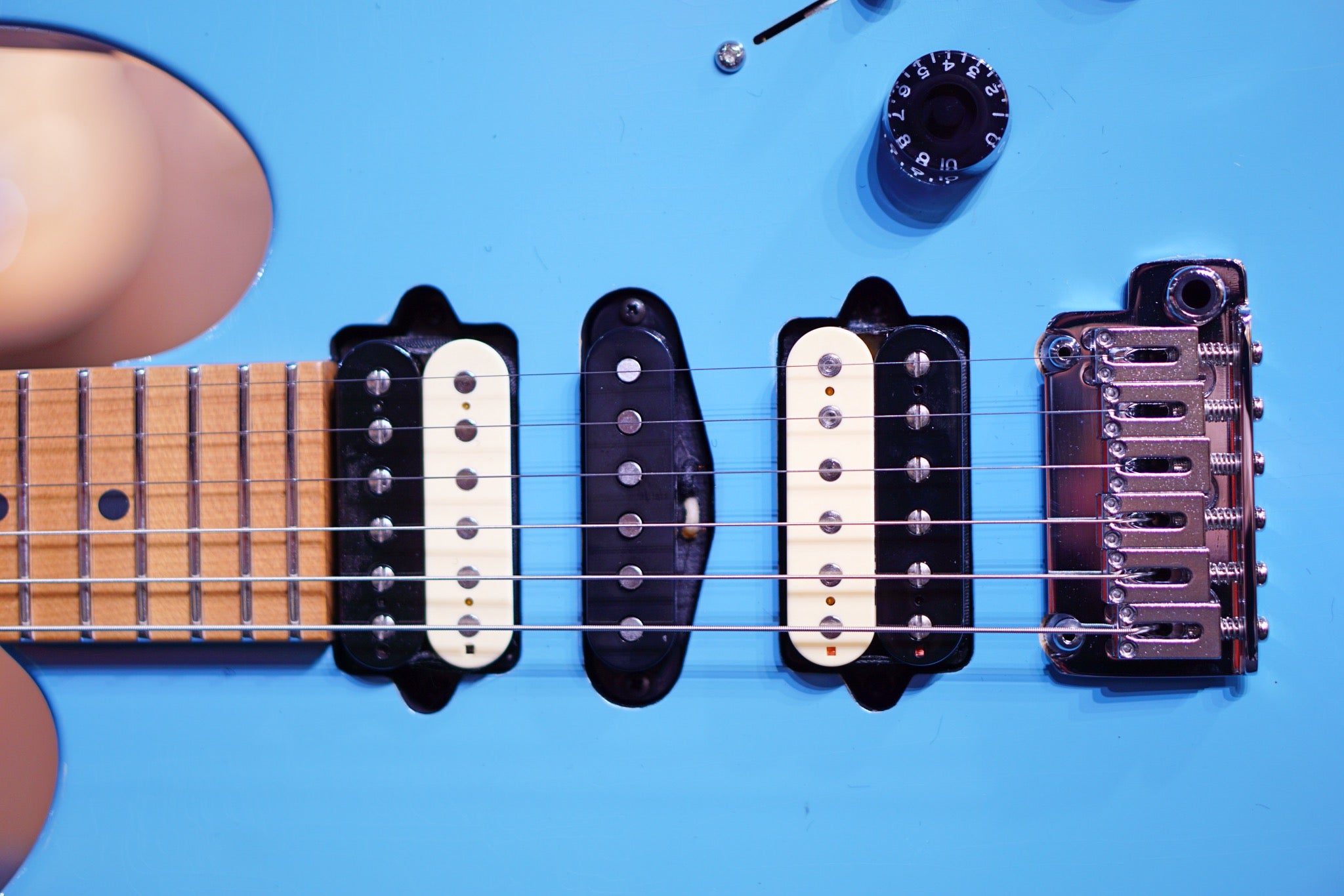 Suhr Modern antique daphnae blue Hiend spec 67457 - HIENDGUITAR SUHR GUITAR