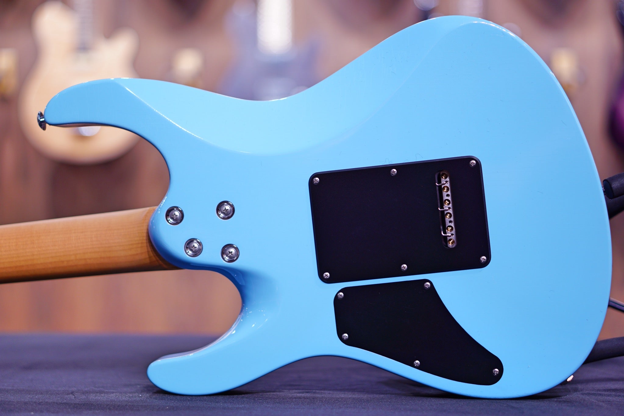 Suhr Modern antique daphnae blue Hiend spec 67457 - HIENDGUITAR SUHR GUITAR