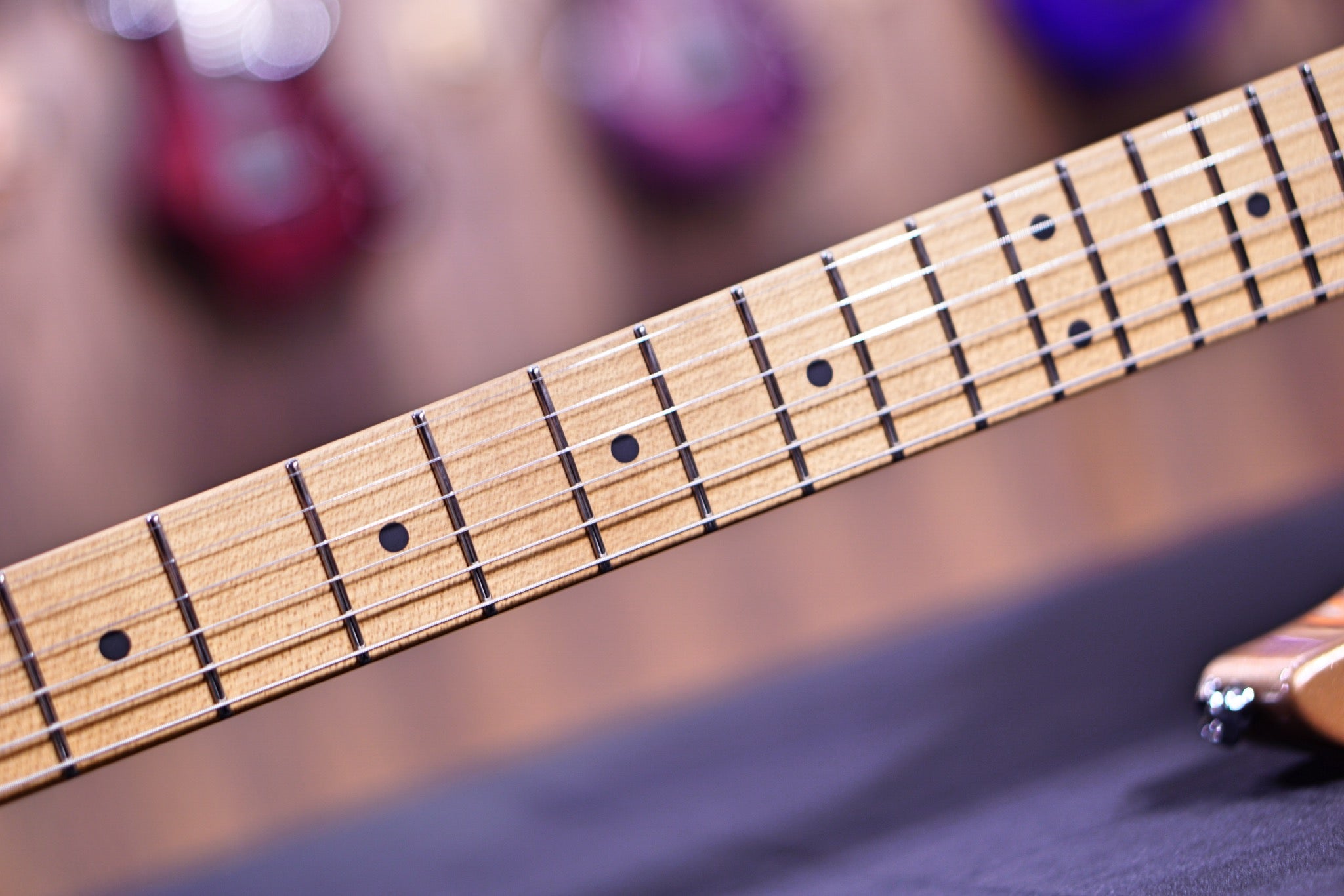 Suhr Modern antique firemist gold Hiend spec 67460 - HIENDGUITAR SUHR GUITAR