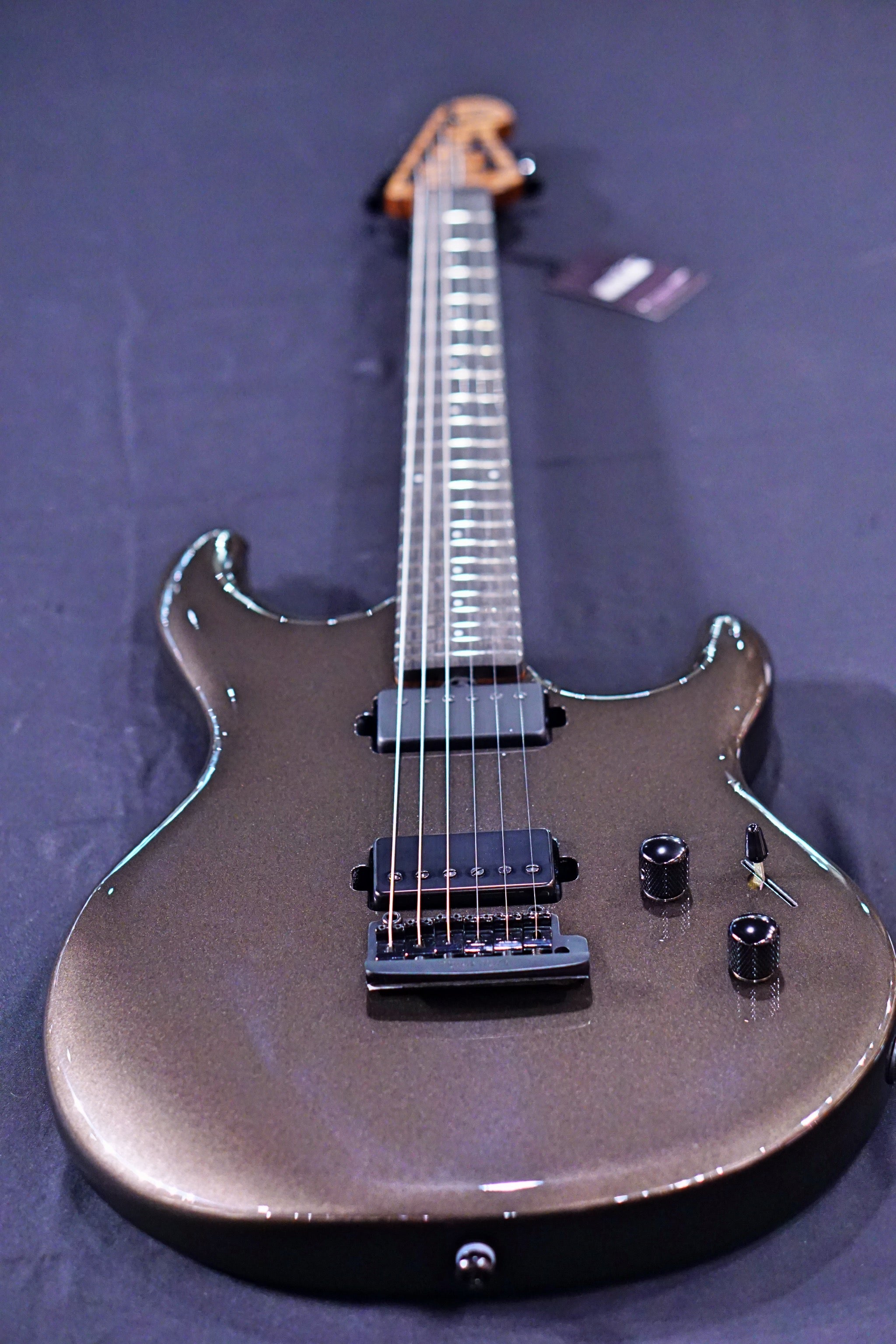 Ernie Ball Music Man Luke III HH - Olive Pearl G90023 - HIENDGUITAR Musicman GUITAR