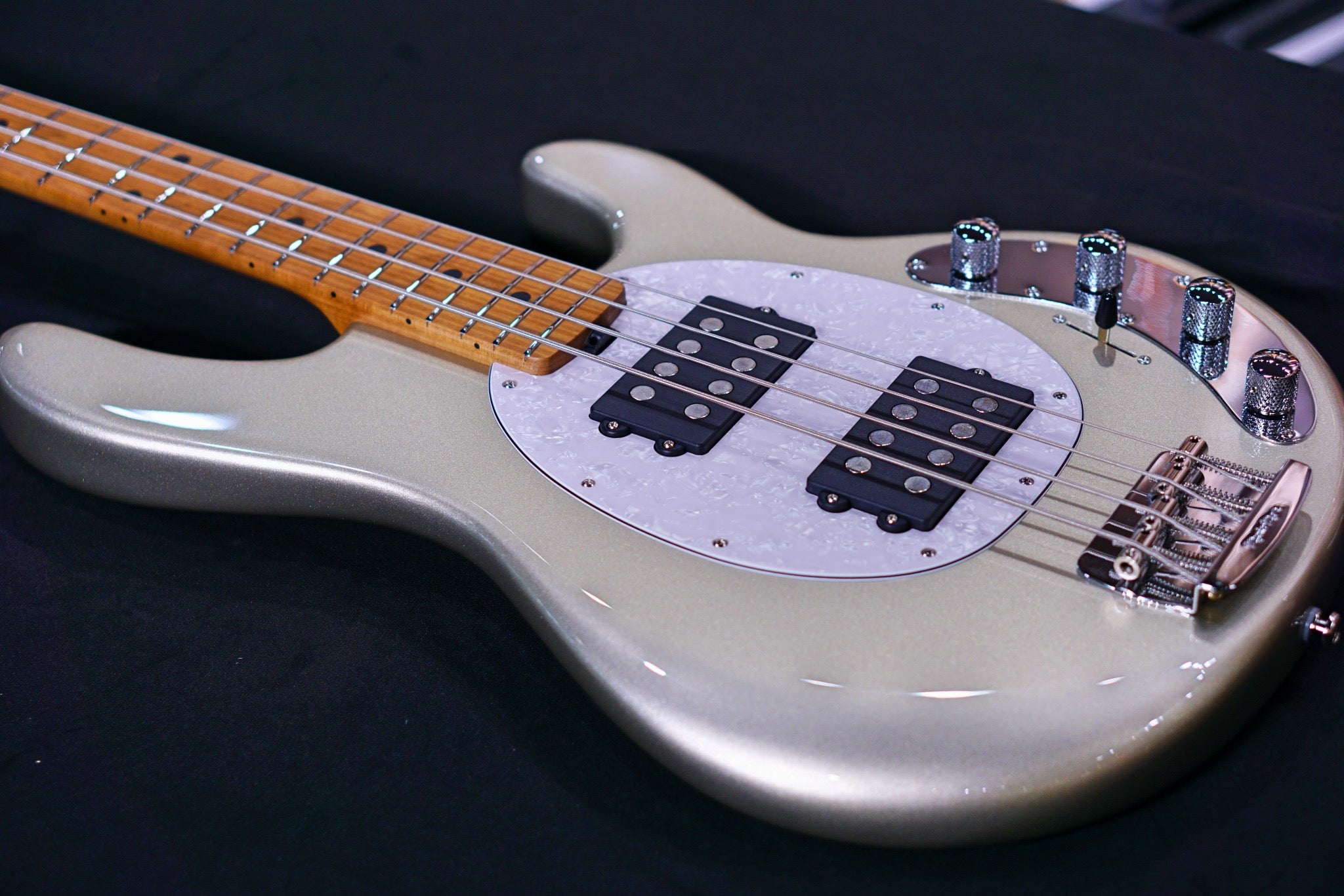 Ernie Ball Music Man StingRay Special 4 HH Bass Guitar - Ghostwood F90362 - HIENDGUITAR Musicman bass