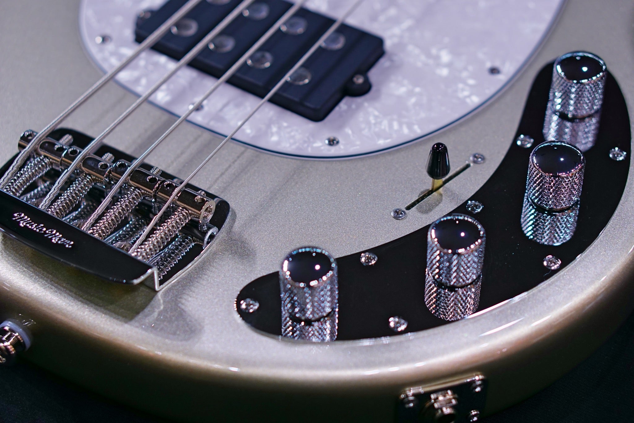 Ernie Ball Music Man StingRay Special 4 HH Bass Guitar - Ghostwood F90362 - HIENDGUITAR Musicman bass