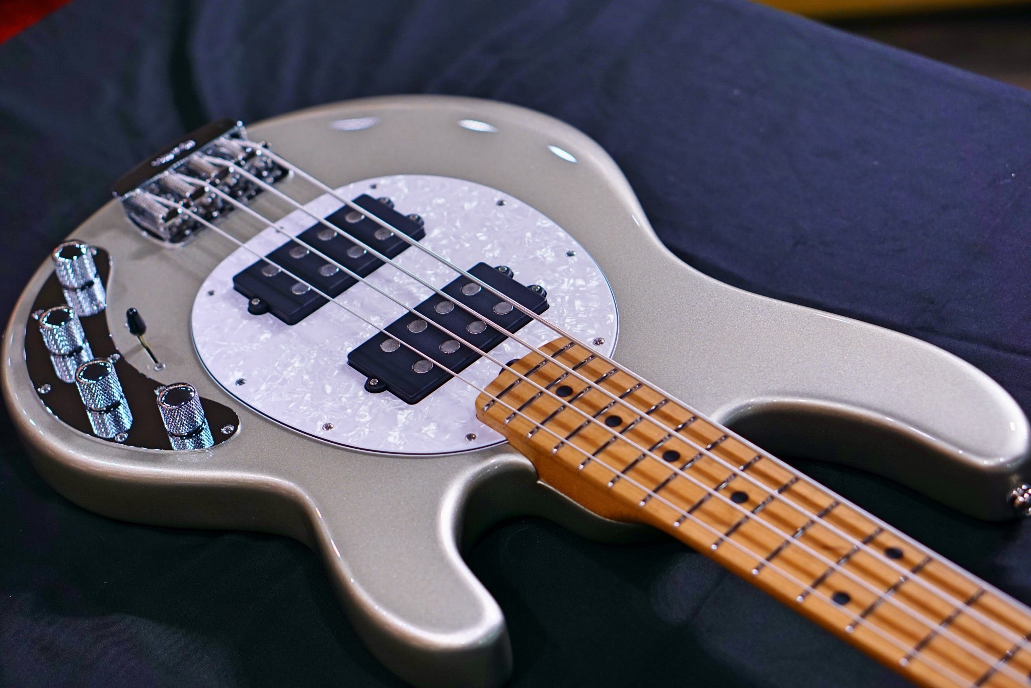 Ernie Ball Music Man StingRay Special 4 HH Bass Guitar - Ghostwood F90362 - HIENDGUITAR Musicman bass