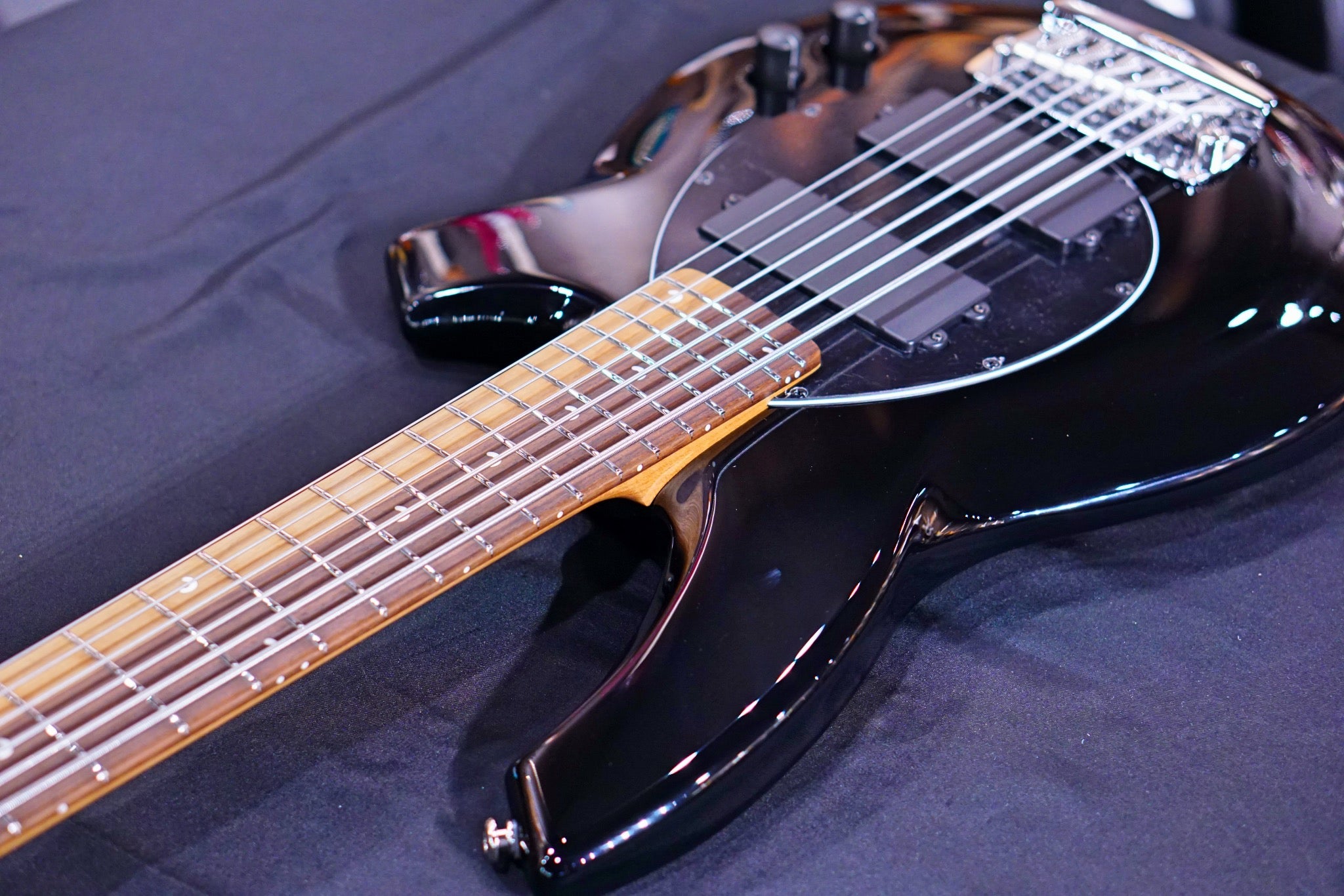 Ernie Ball Music Man John Myung Bongo 6 HH - HIENDGUITAR Musicman bass