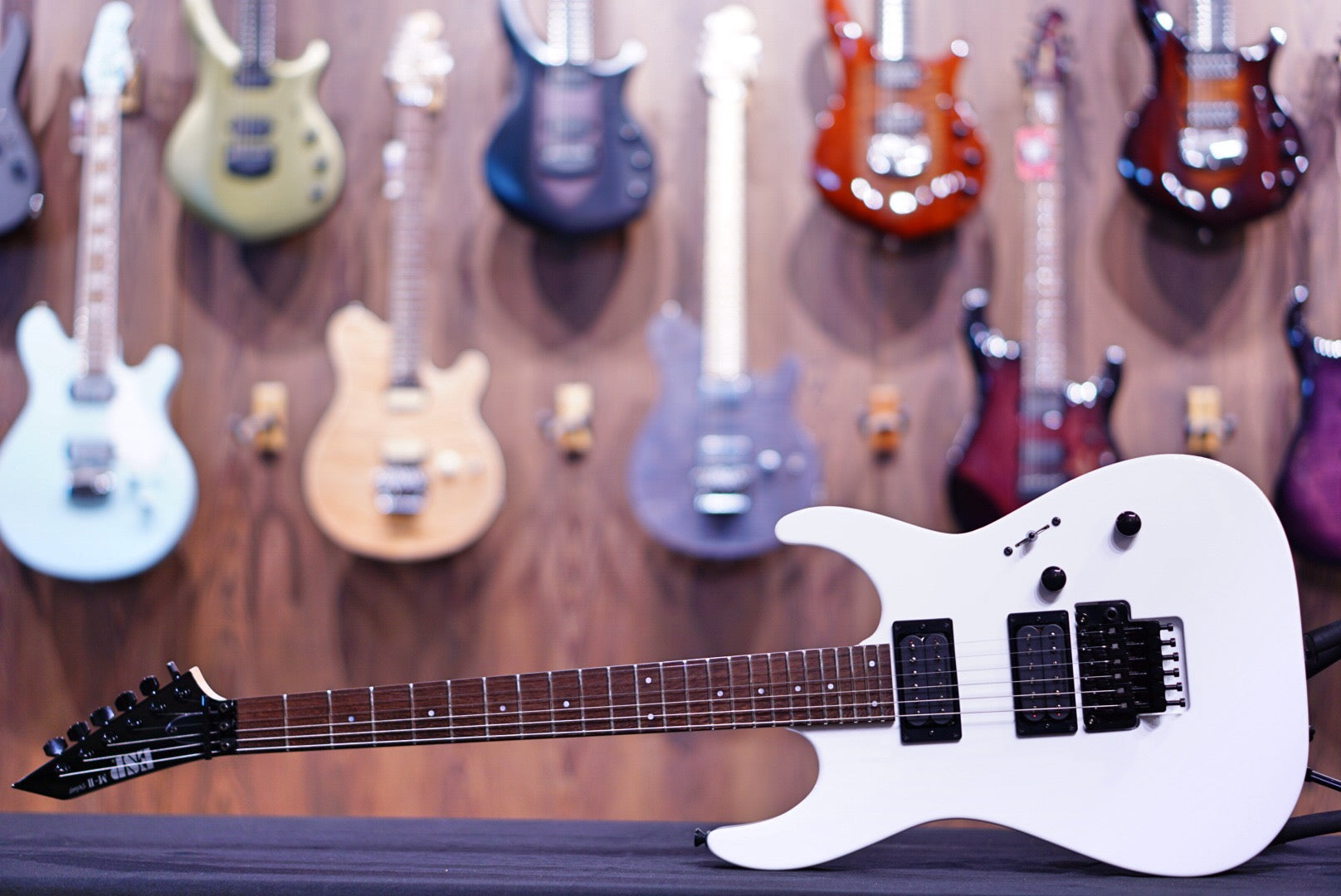 ESP Original M-II DX/HR white E6090212 - HIENDGUITAR esp GUITAR