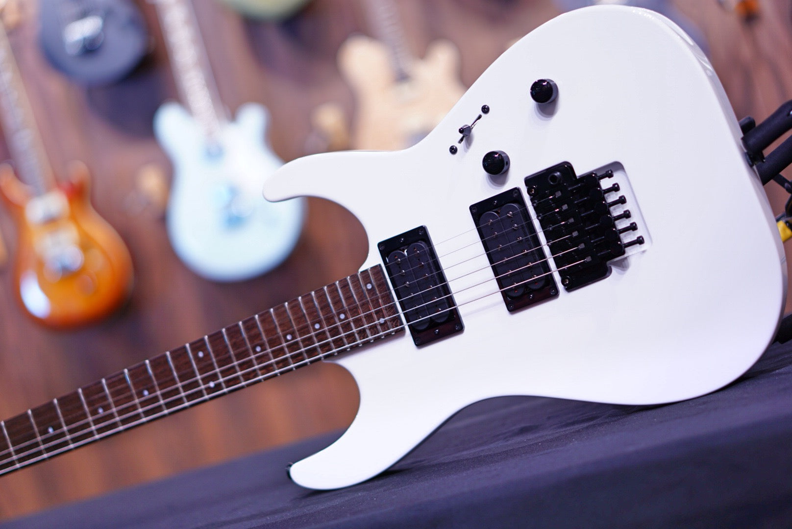 ESP Original M-II DX/HR white E6090212 - HIENDGUITAR esp GUITAR