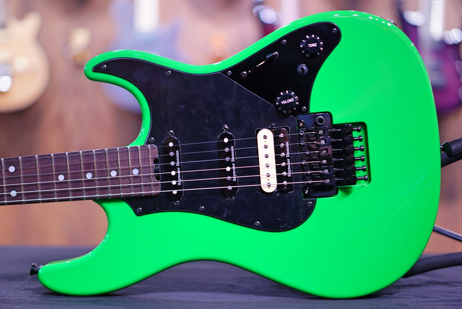 ESP Original SNAPPER FR Neon green E9380212 - HIENDGUITAR esp GUITAR