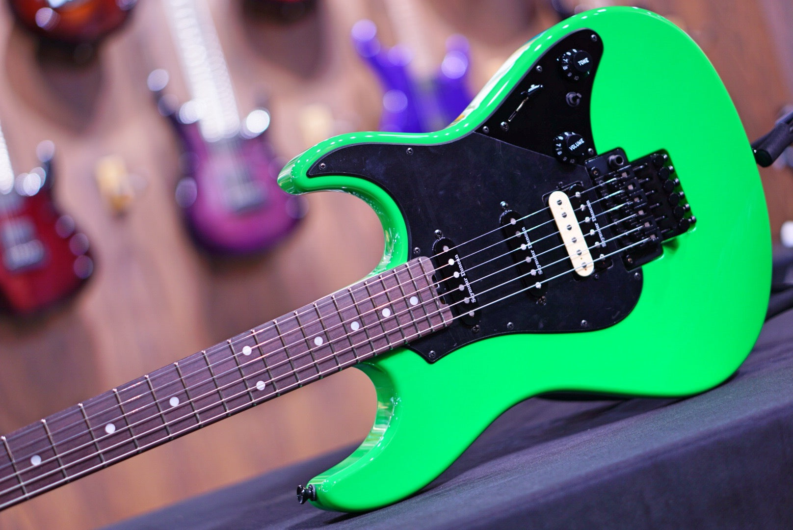 ESP Original SNAPPER FR Neon green E9380212 - HIENDGUITAR esp GUITAR