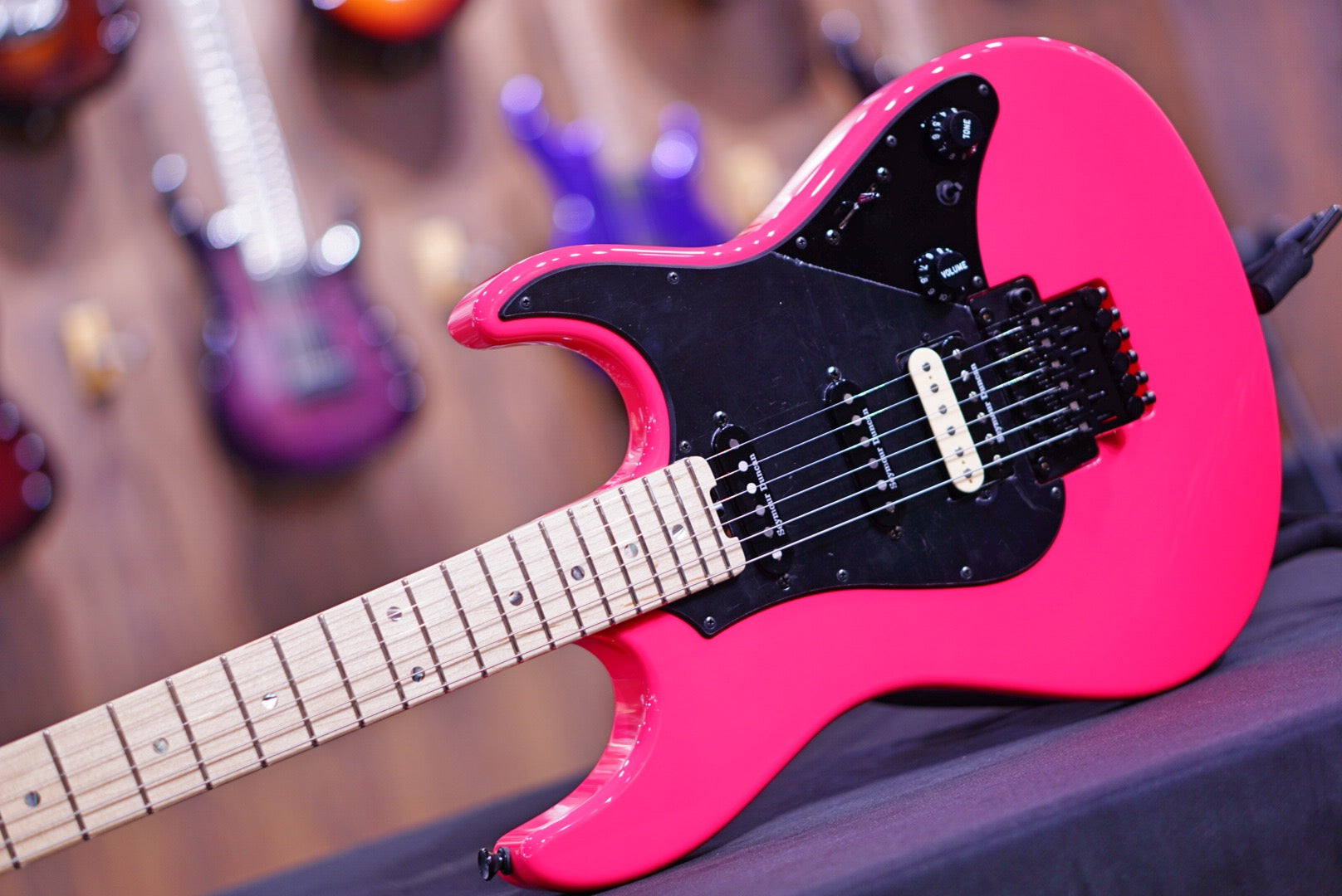 ESP Original SNAPPER FR Neon pink E0490212 - HIENDGUITAR esp GUITAR