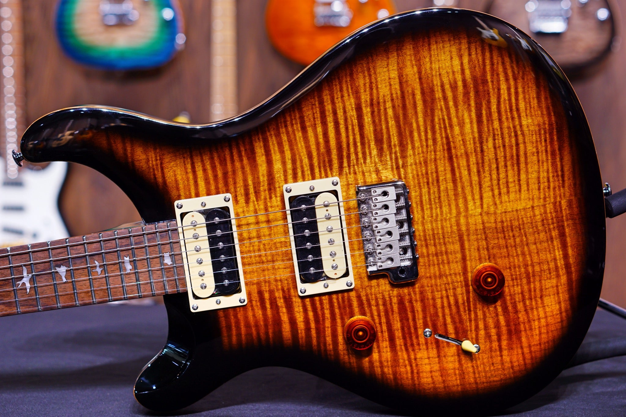 PRS SE lefty Custom 24 black gold - HIENDGUITAR PRS SE GUITAR