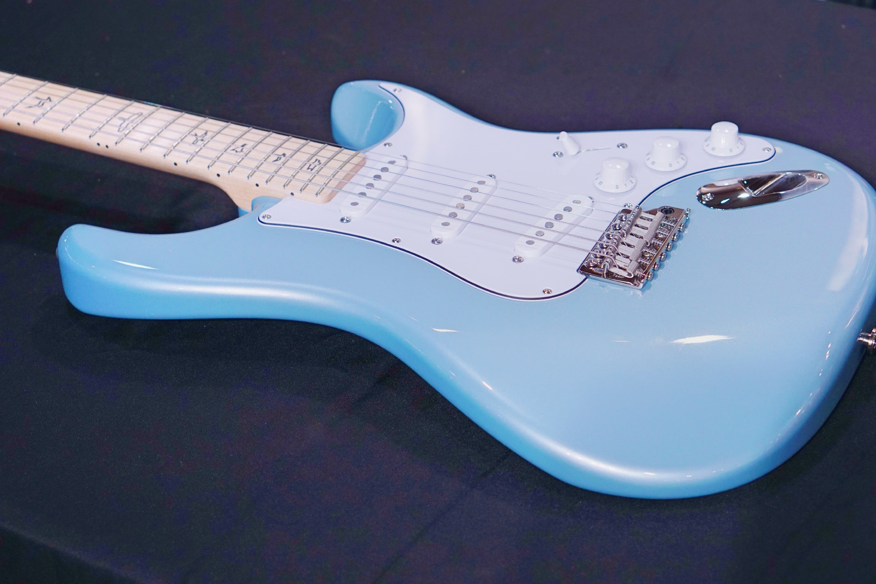 PRS Silver Sky - Polar blue Maple - HIENDGUITAR PRS GUITAR