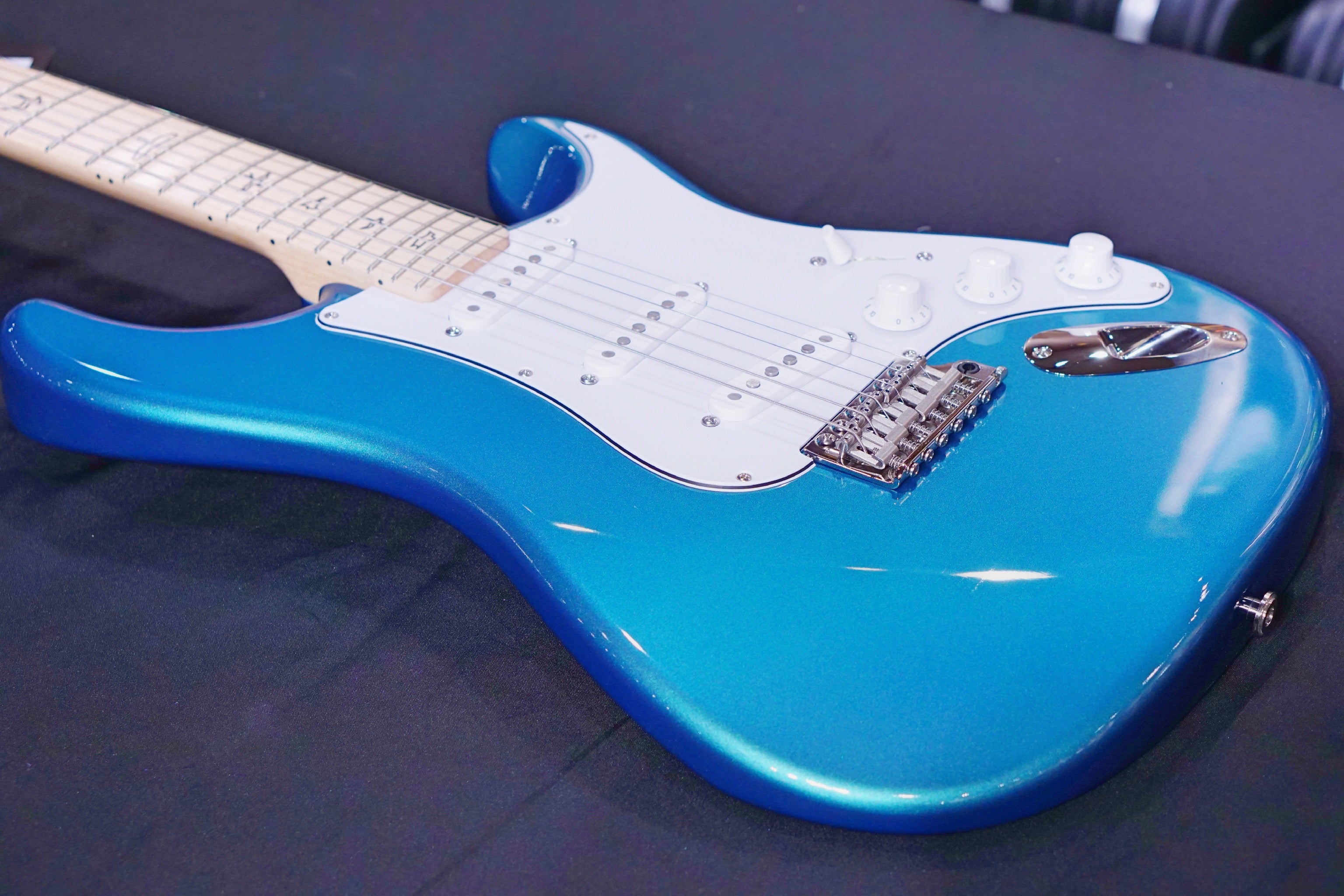 PRS Silver Sky - Dodgem blue Maple - HIENDGUITAR PRS GUITAR