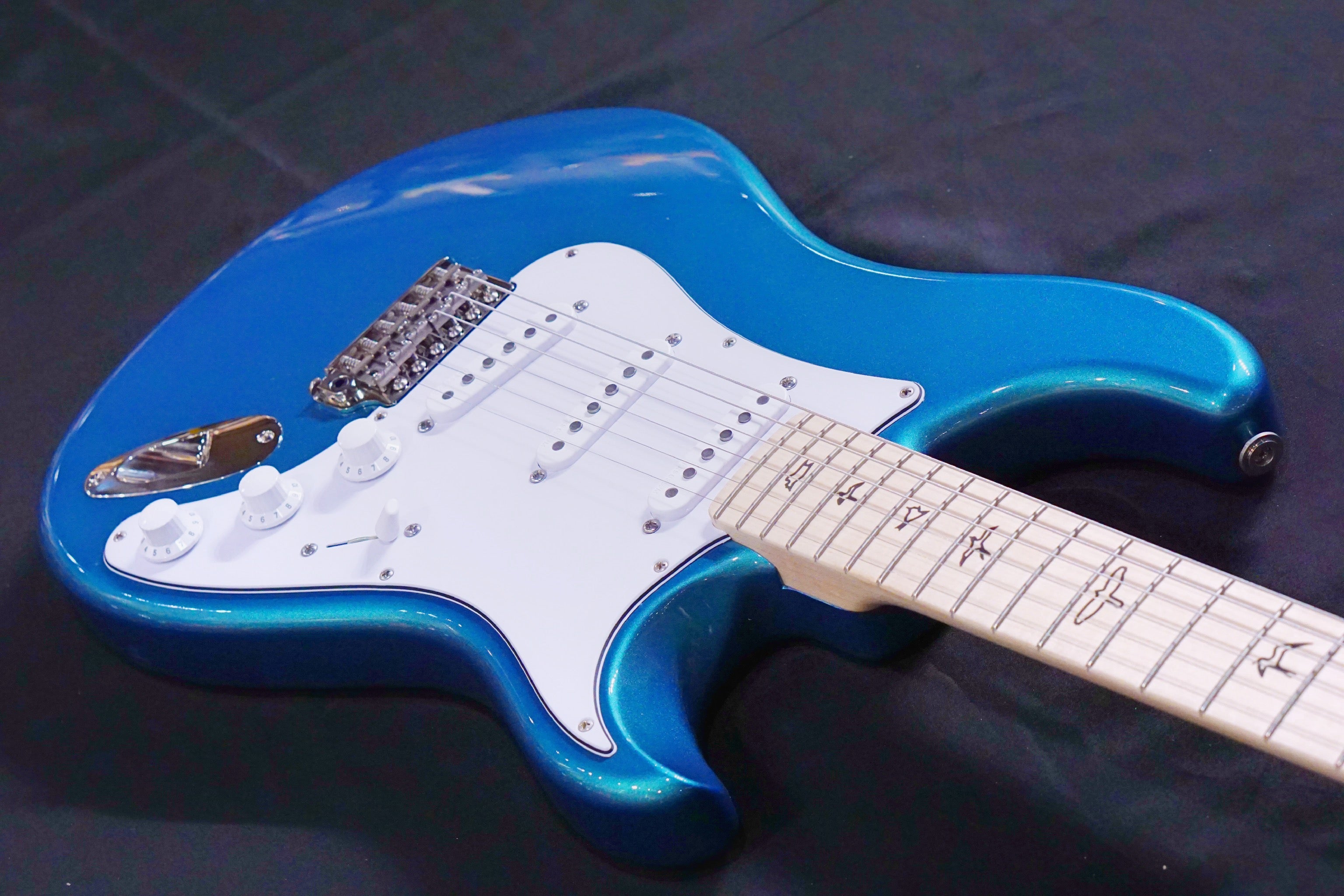 PRS Silver Sky - Dodgem blue Maple - HIENDGUITAR PRS GUITAR