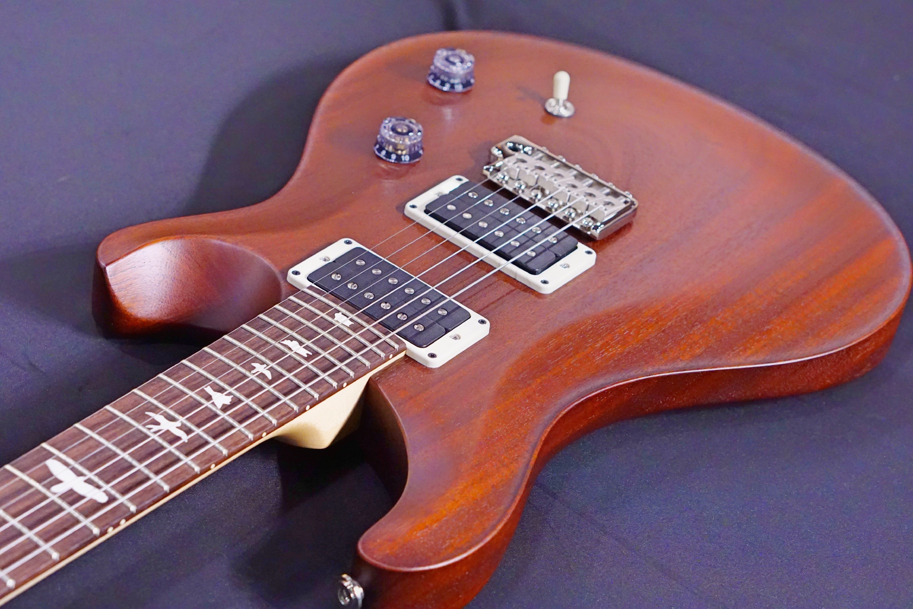 PRS CE24 Standard Satin Vintage Mahogany - HIENDGUITAR PRS GUITAR