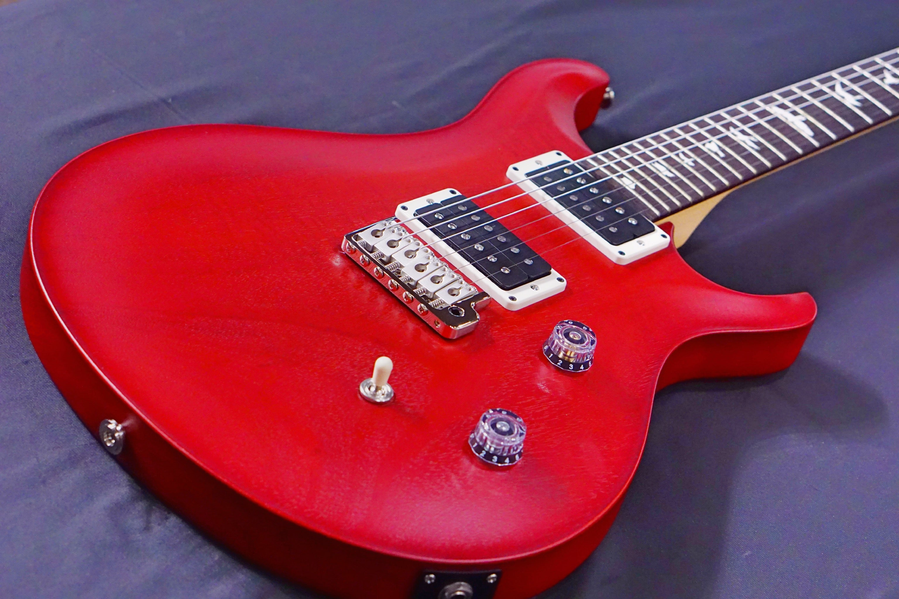 PRS CE24 Standard Satin Vintage Cherry - HIENDGUITAR PRS GUITAR