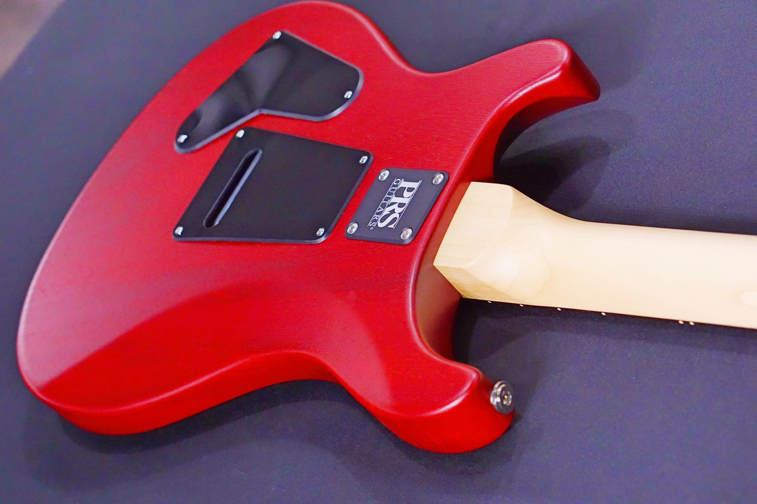 PRS CE24 Standard Satin Vintage Cherry - HIENDGUITAR PRS GUITAR