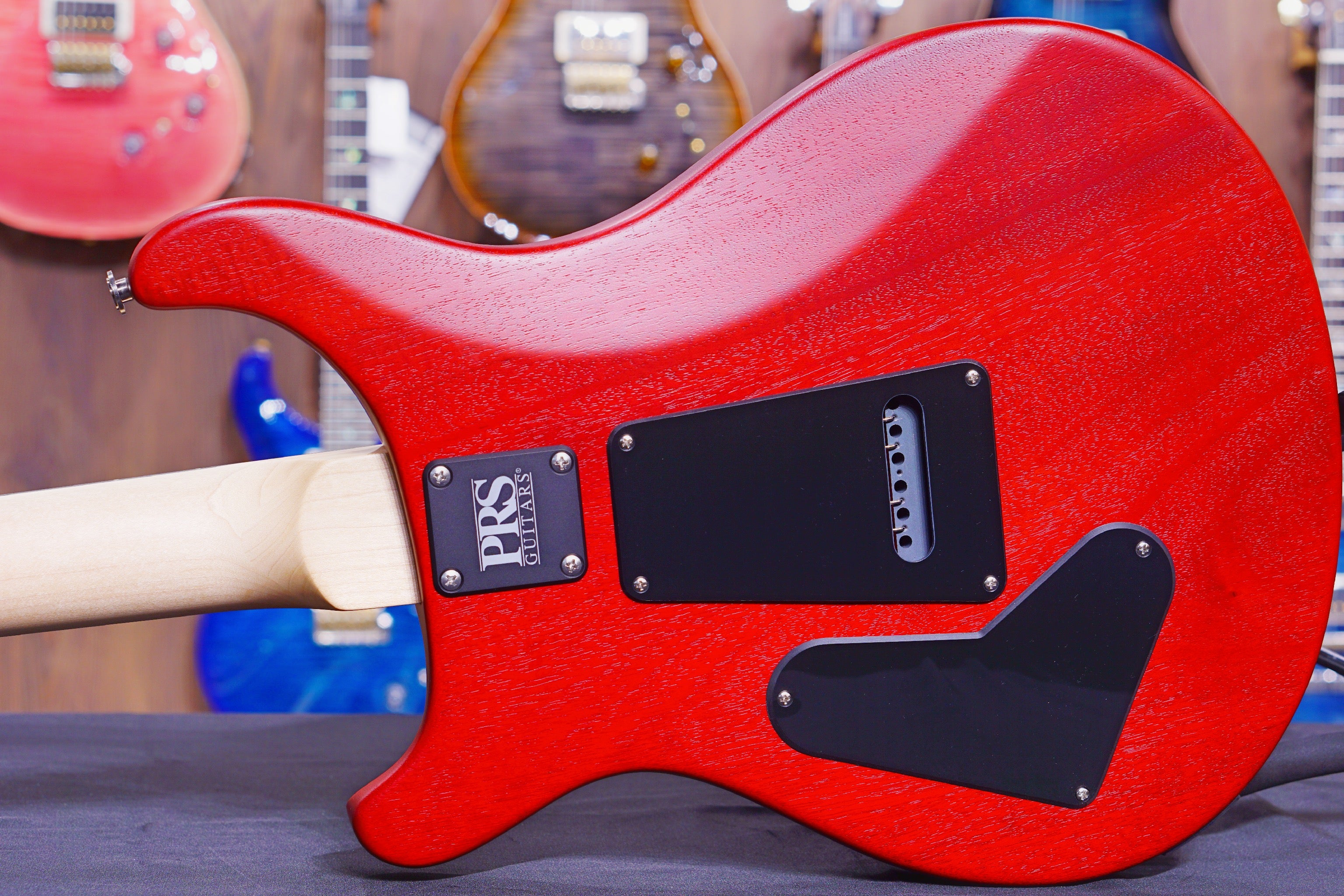 PRS CE24 Standard Satin Vintage Cherry - HIENDGUITAR PRS GUITAR