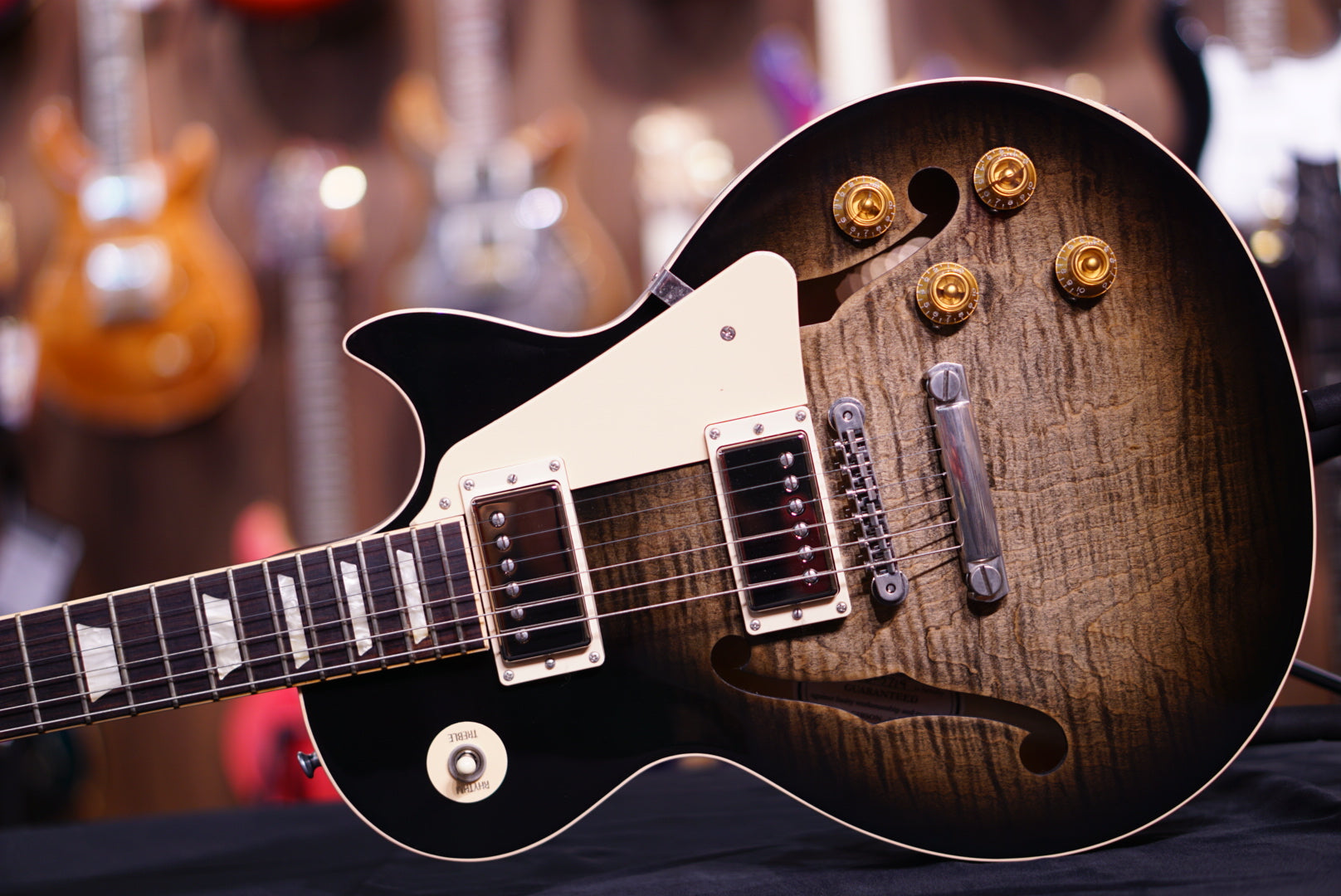 E*e様 Gibson LesPaul SignatureT レフトハンド　レフ Gibson ES Les Paul Cobra Burst ESLP15CBNH1