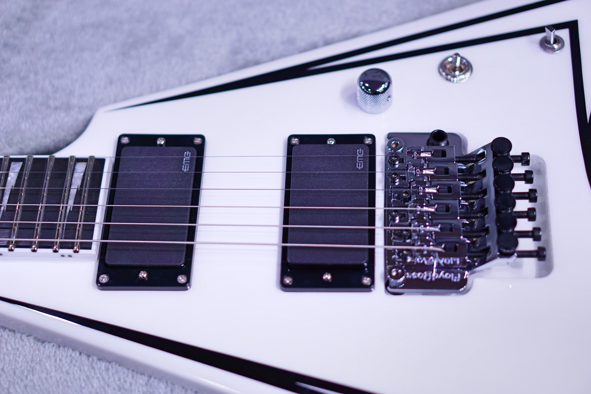 ESP E-II SV White Black Stripes es0493213 - HIENDGUITAR E-II GUITAR