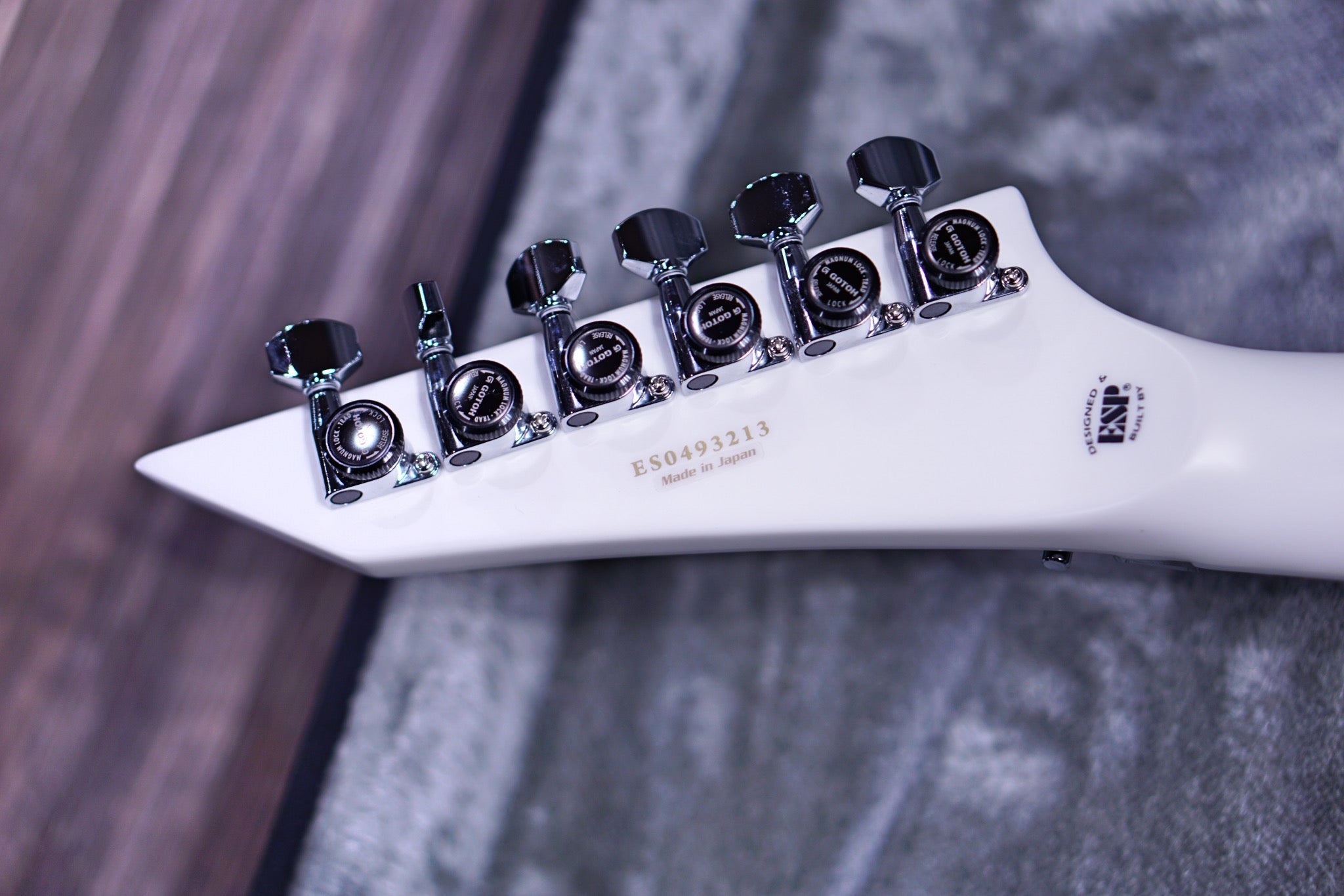 ESP E-II SV White Black Stripes es0493213 - HIENDGUITAR E-II GUITAR