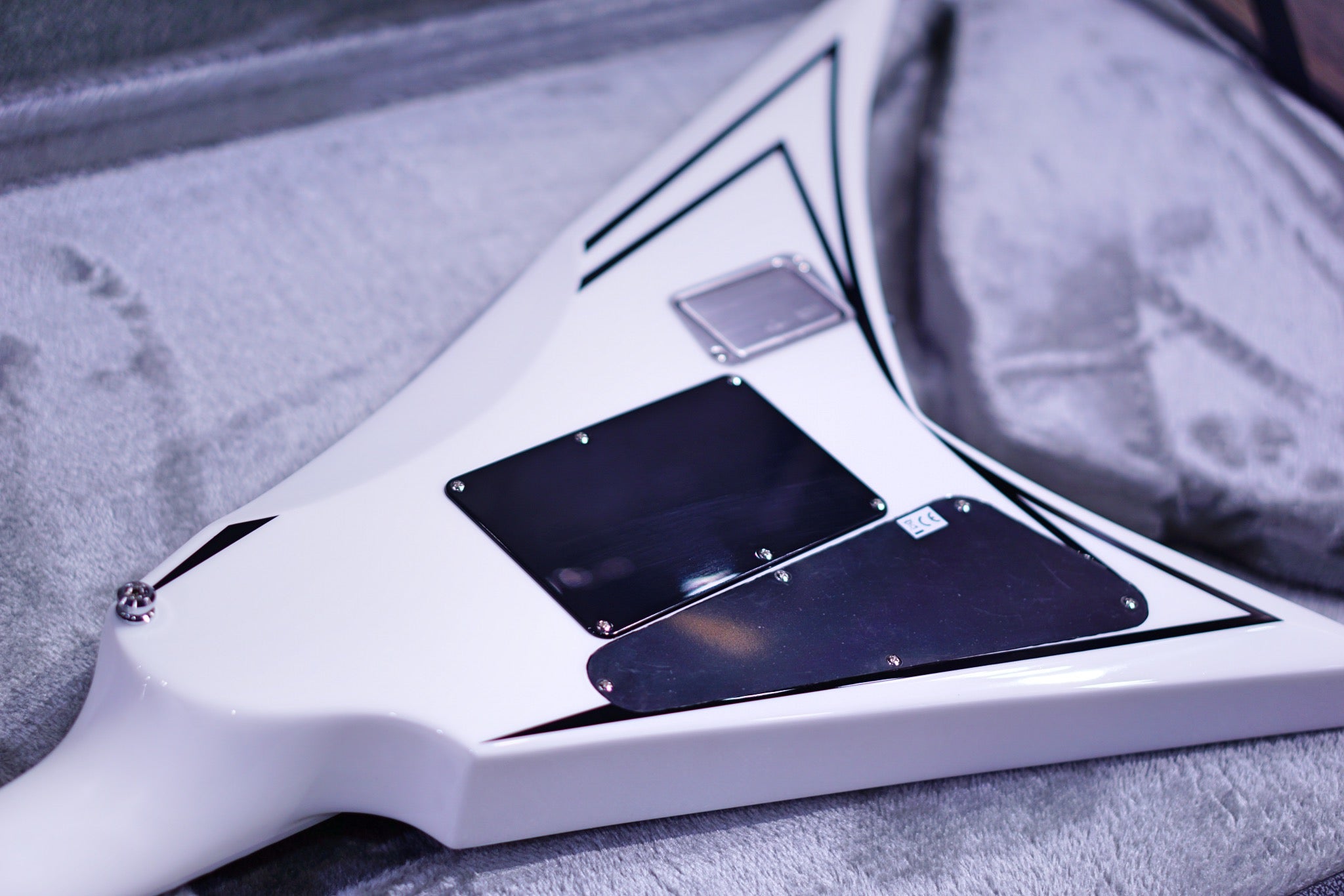 ESP E-II SV White Black Stripes es0493213 - HIENDGUITAR E-II GUITAR