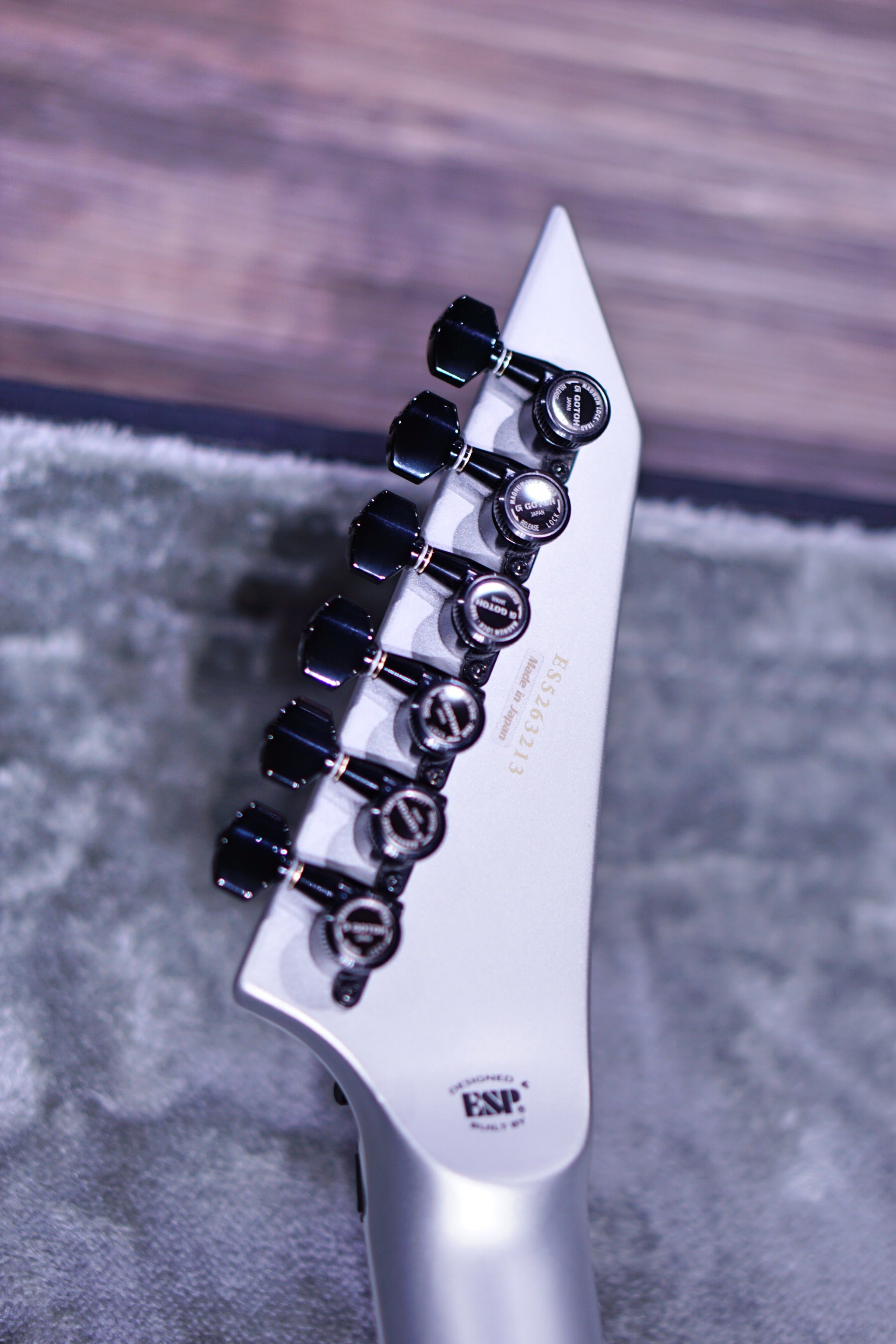 ESP E-II ARROW FR Black silver fade ES5263213 - HIENDGUITAR E-II GUITAR